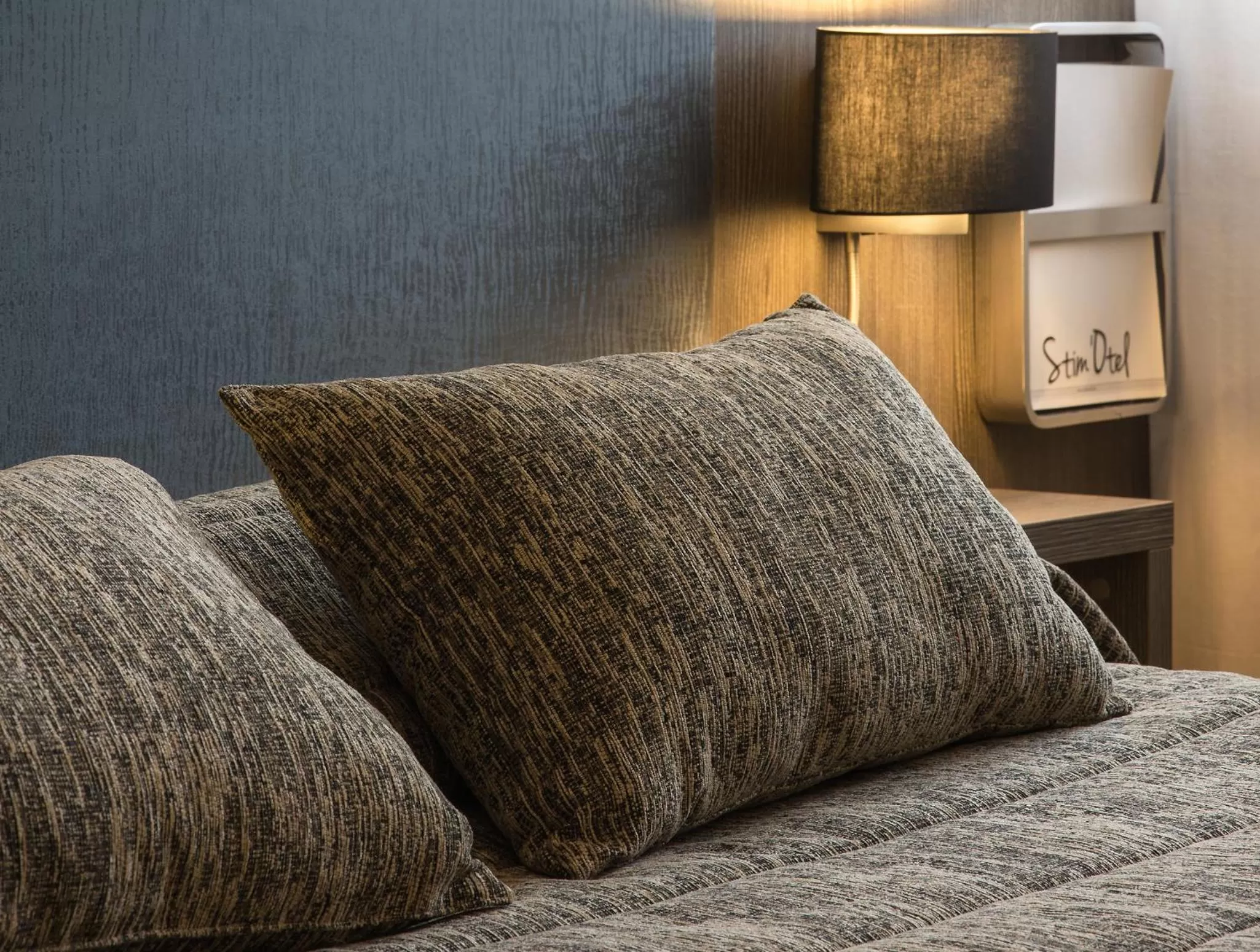 Bed in Cit'Hotel Stim'Otel