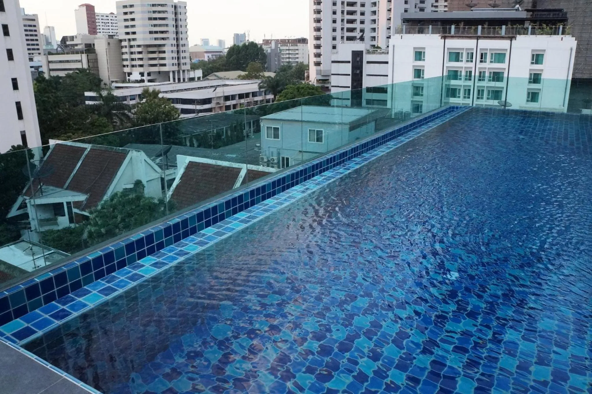 Swimming pool in Avatar Suites Hotel - SHA Extra Plus