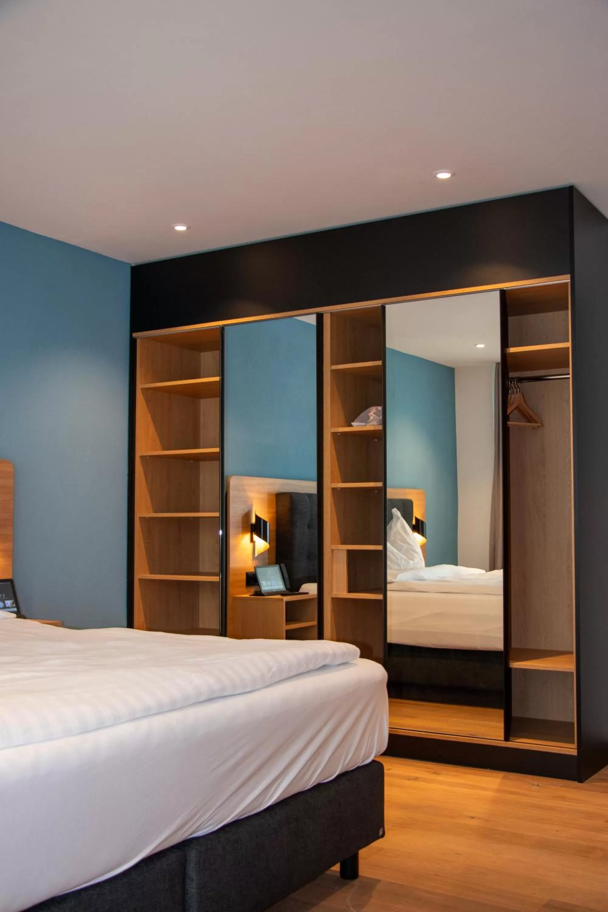 Photo of the whole room, Bed in AMANTE Hotel