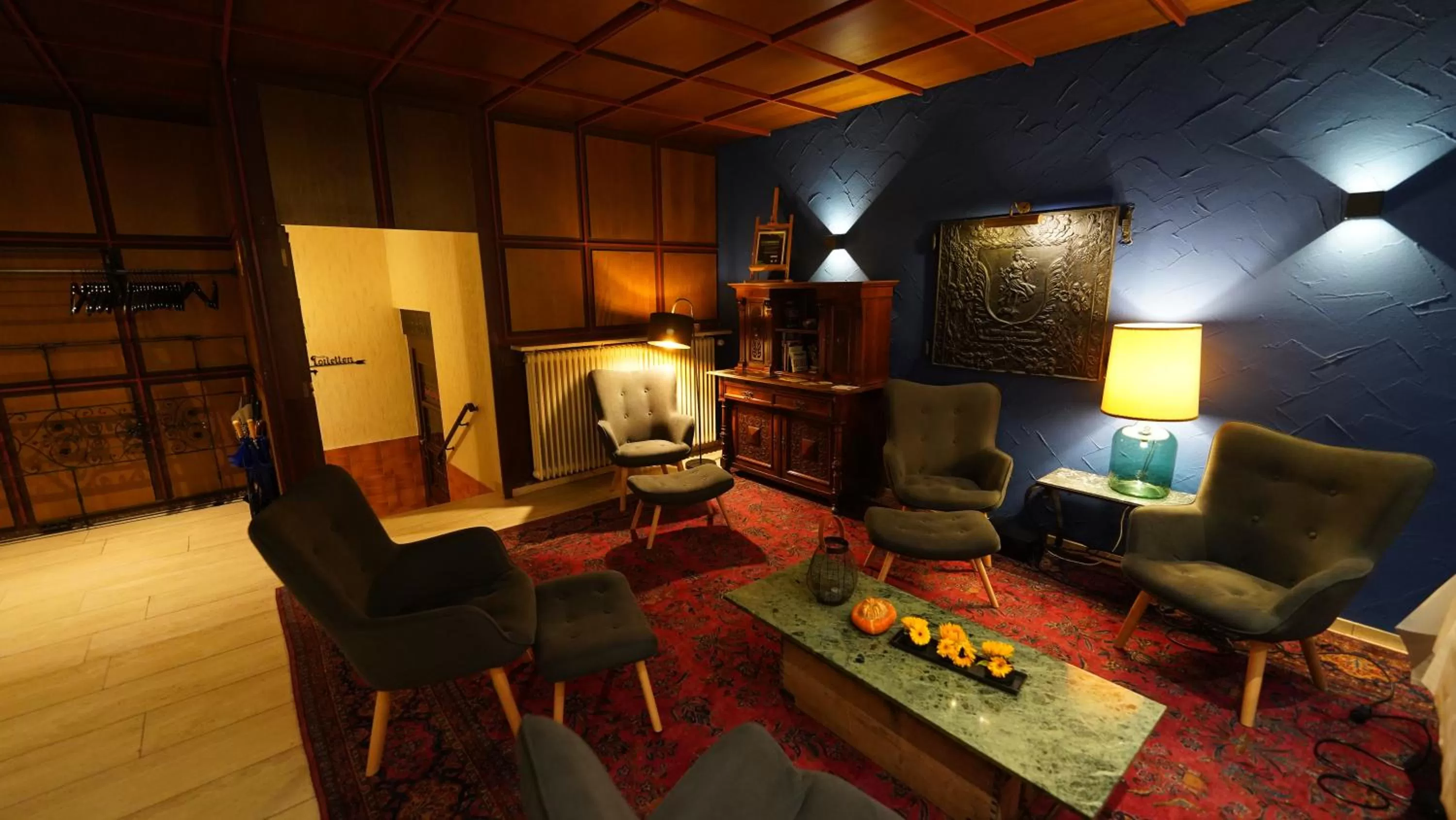 Communal lounge/ TV room in Vegan Hotel und Restaurants Nicolay 1881