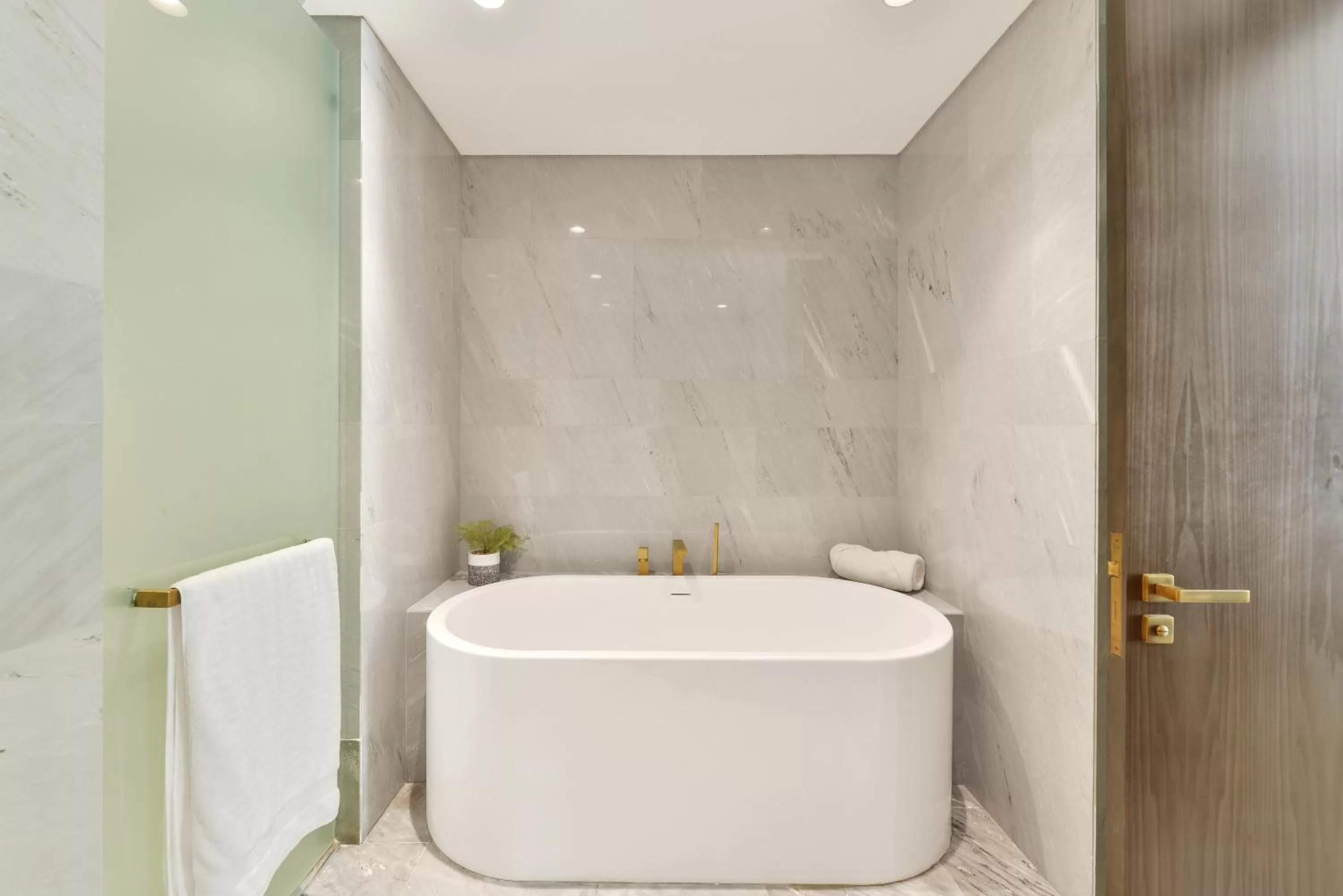 Bath, Bathroom in Five Palm Residences