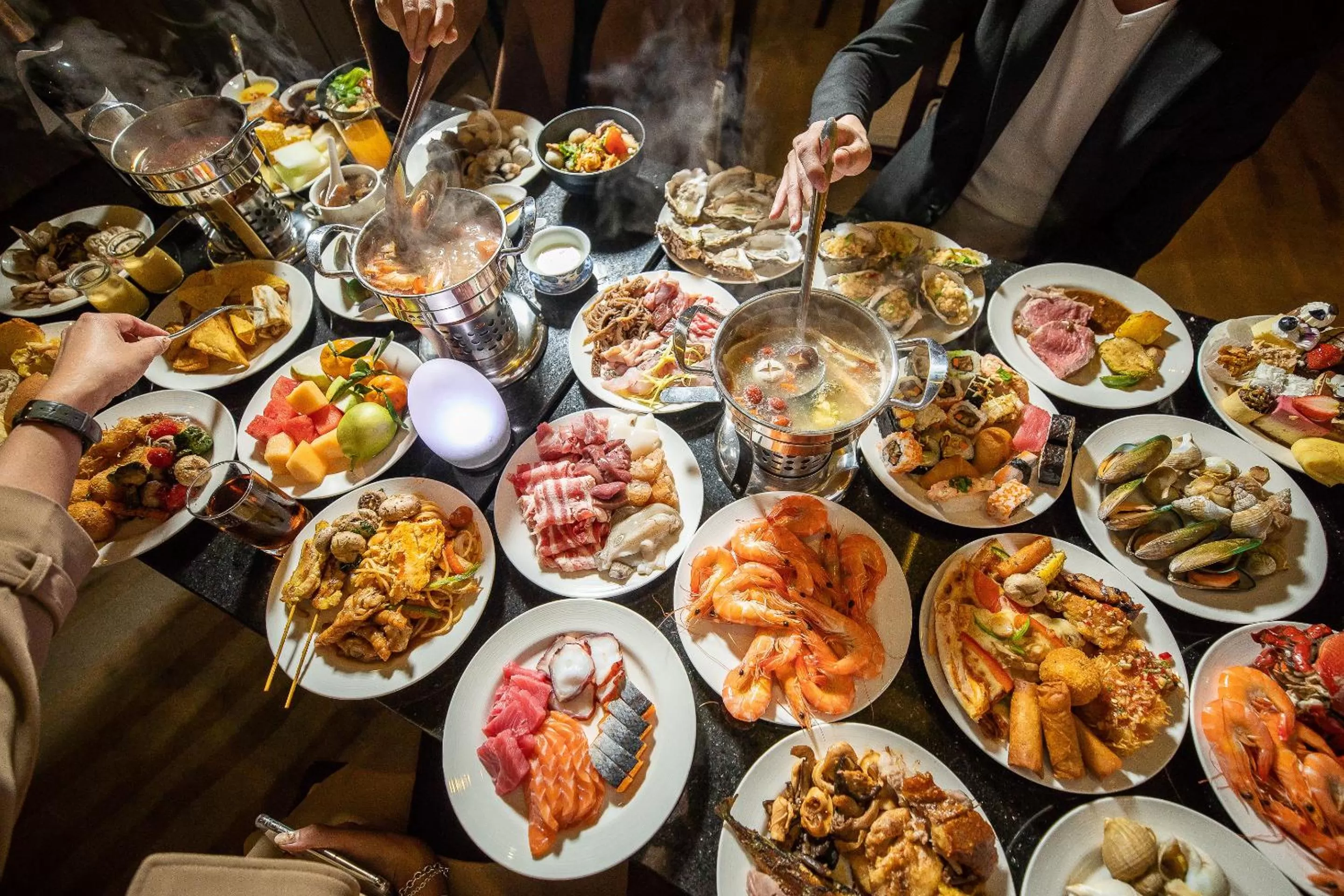 Restaurant/places to eat in Crowne Plaza Guangzhou Huadu by IHG