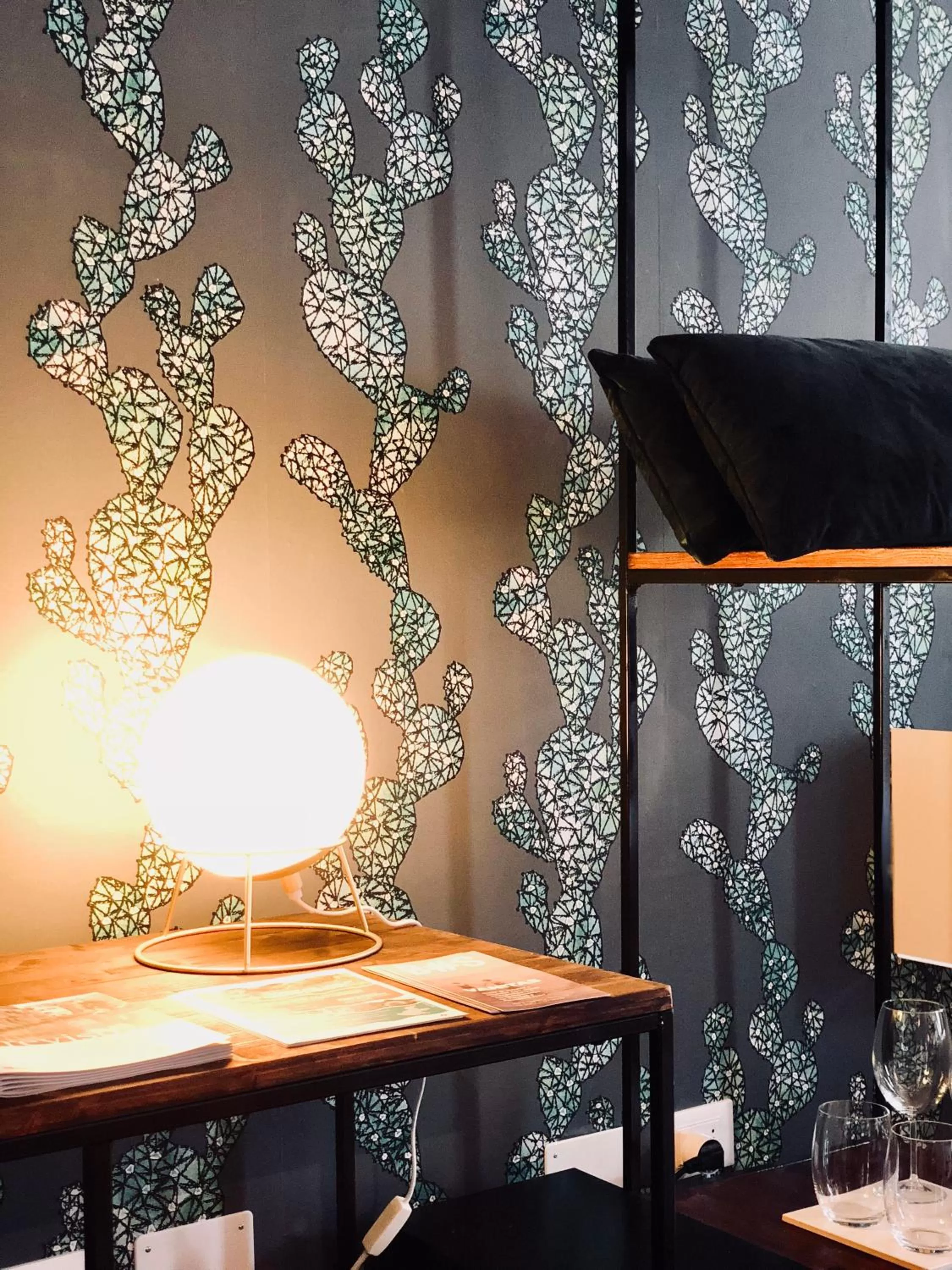 Decorative detail in Palazzina300