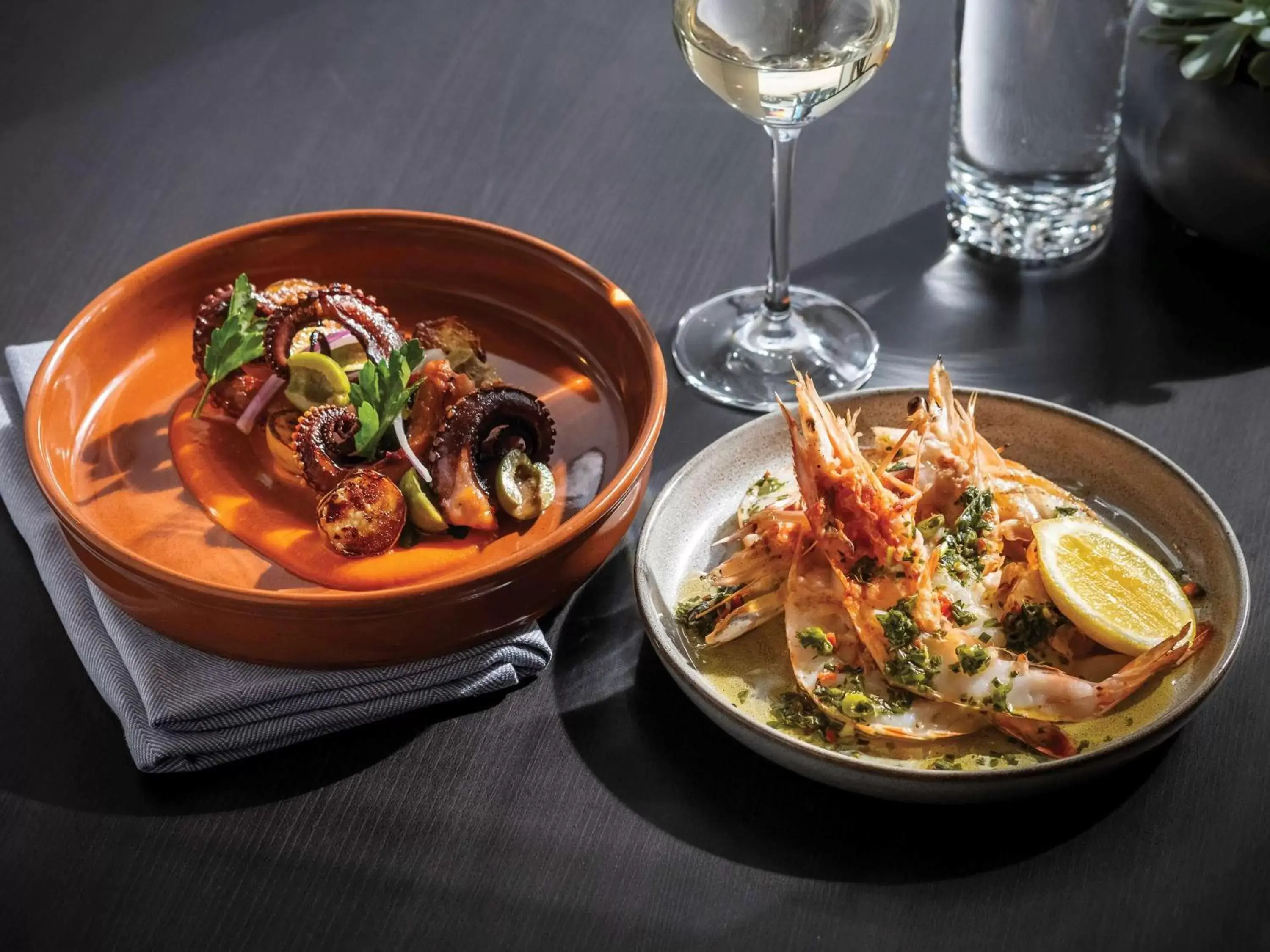 Sofitel Chicago Magnificent Mile Sofitel Chicago Magnificent Mile