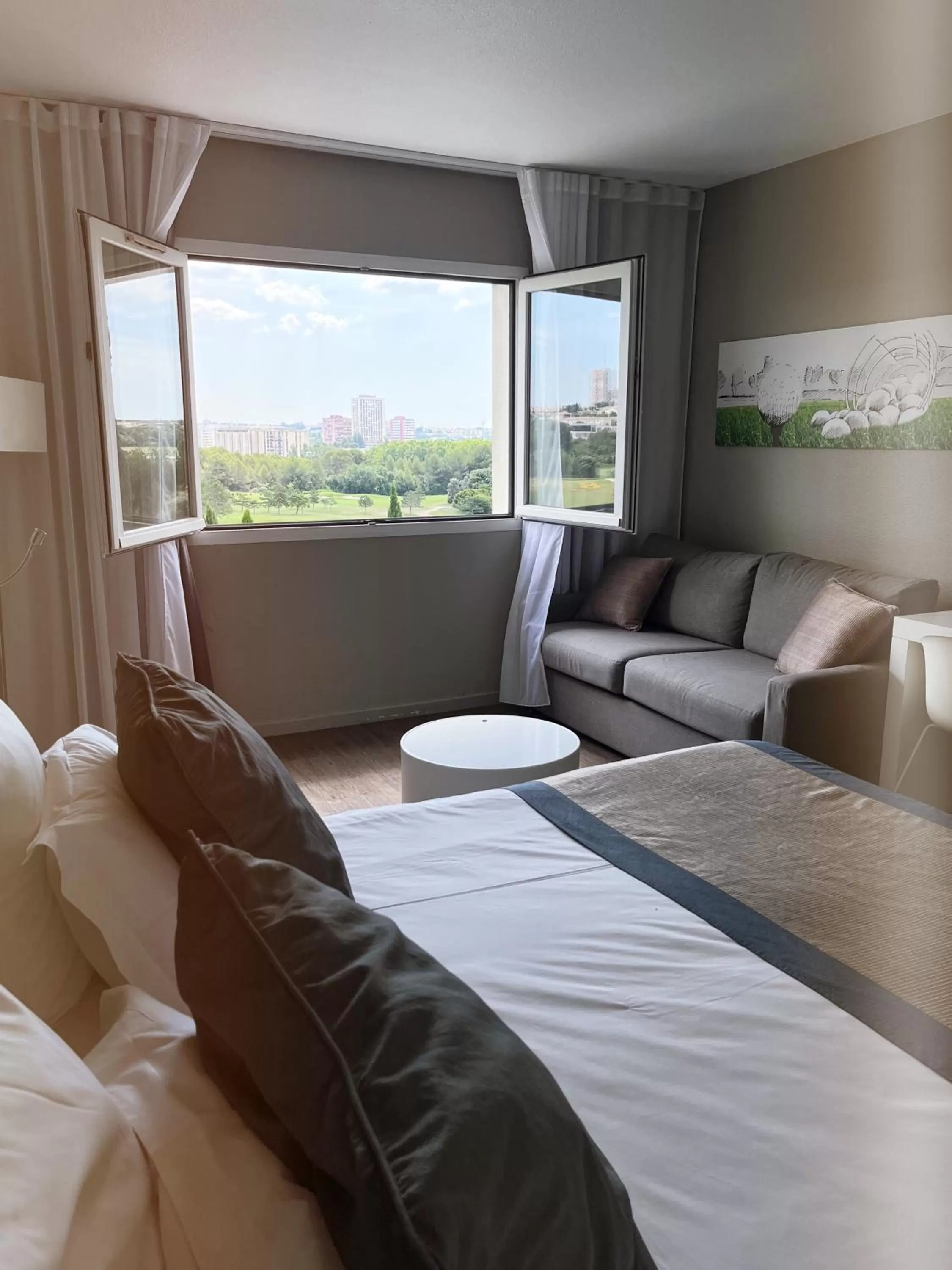 Double Room with Golf View in Hôtel Golf Fontcaude