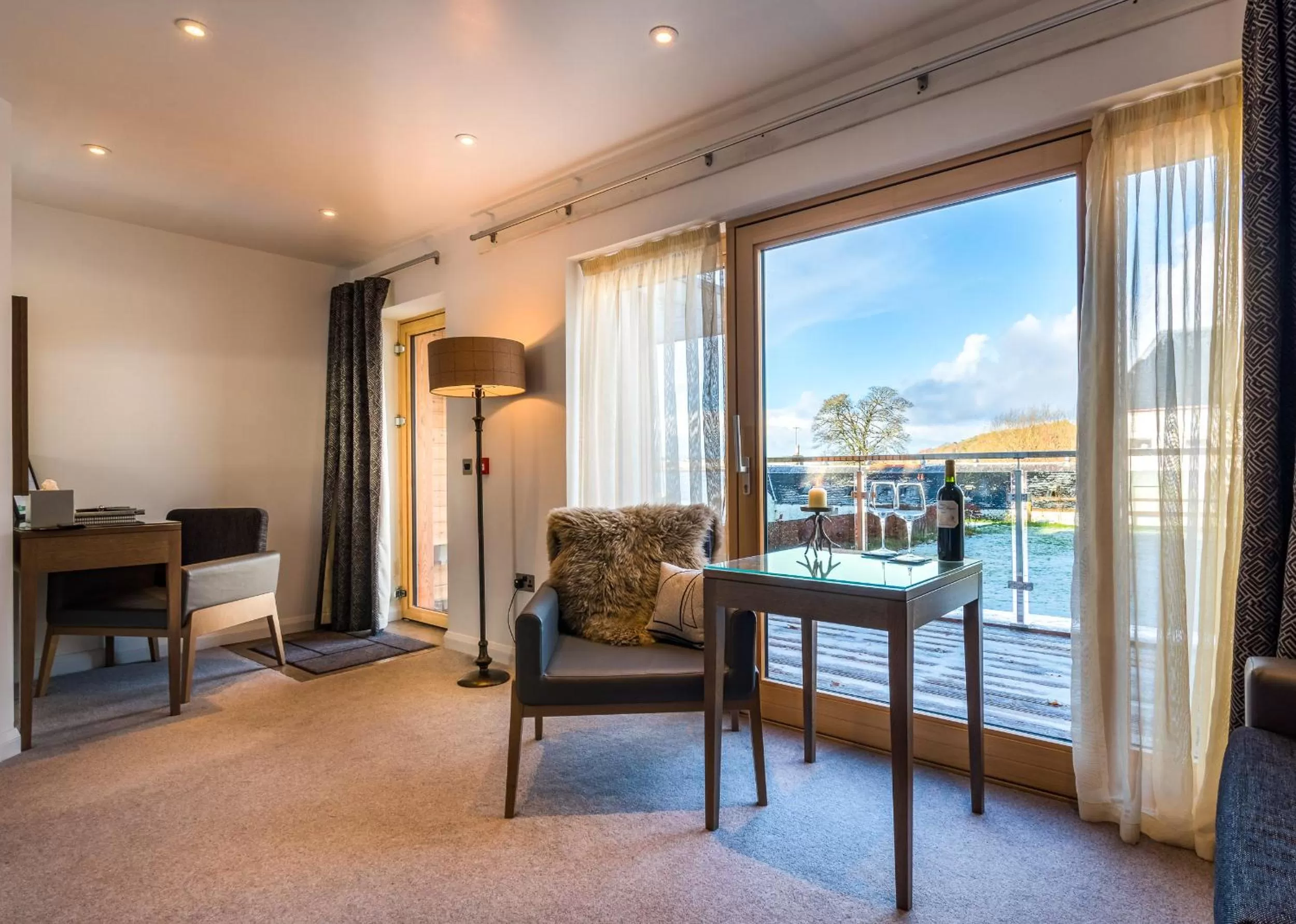 View (from property/room), Bed in Skeabost House Hotel