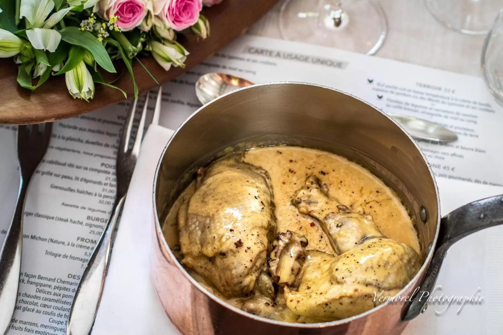 Restaurant/places to eat in Logis Hôtel Tante Yvonne & son restaurant semi-gastronomique - Lyon Nord