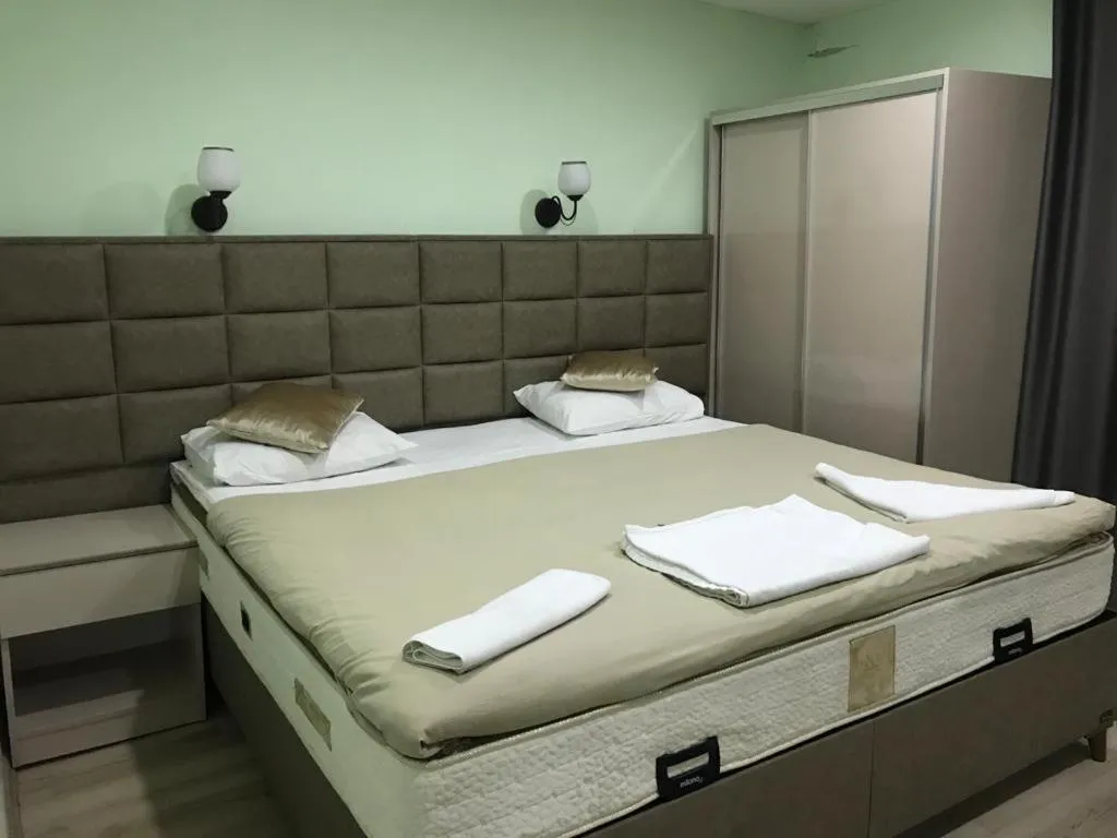 Photo of the whole room in Historial Hotel