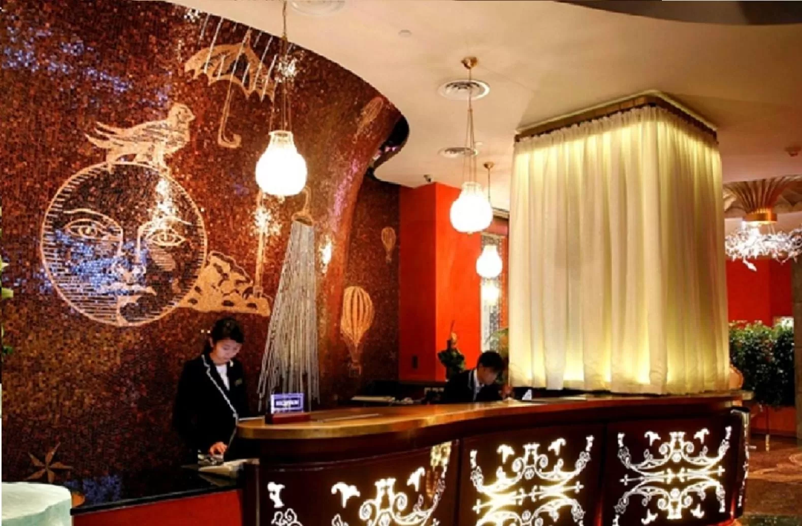 Lobby or reception in The Luxe Manor