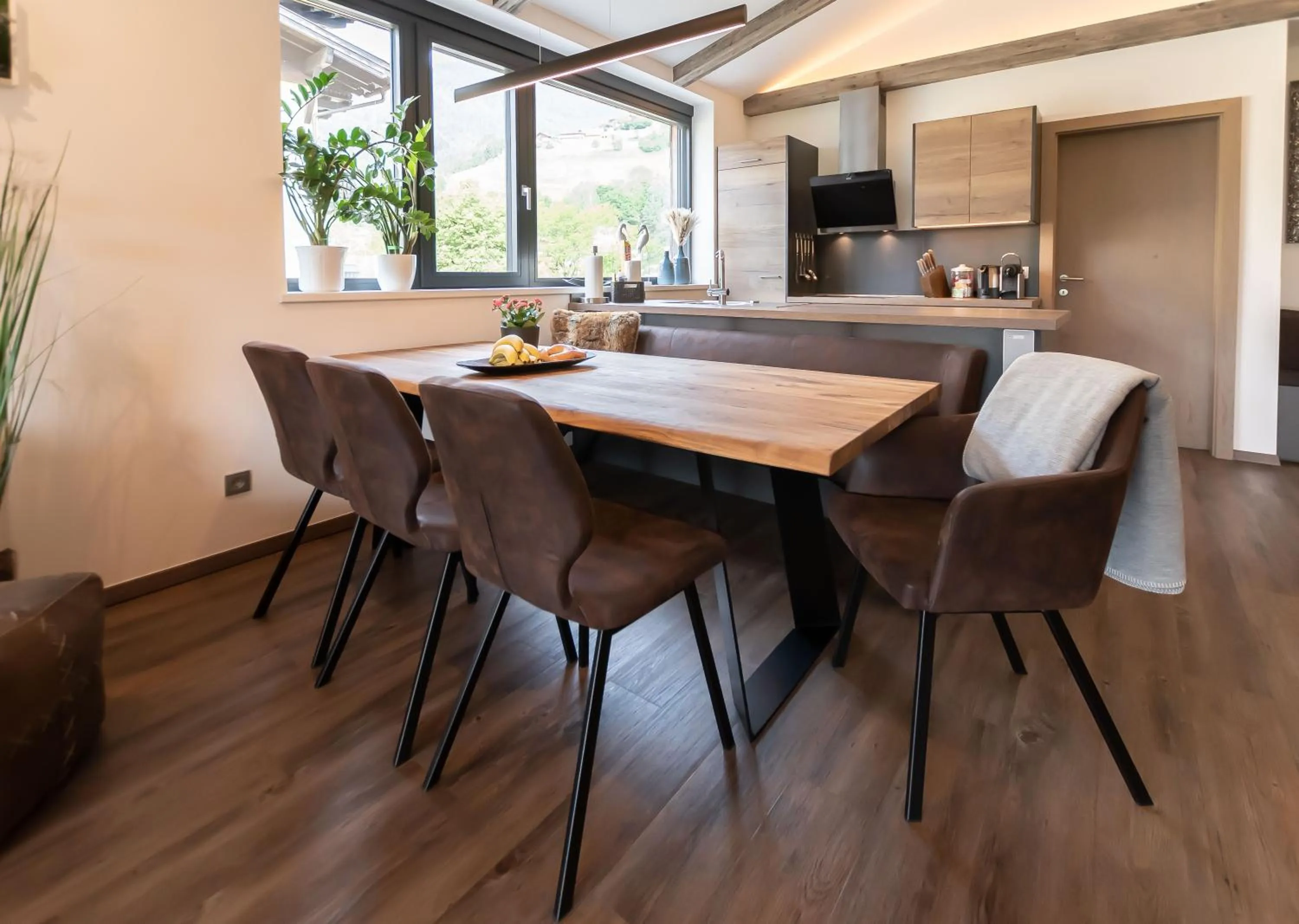 kitchen, Dining Area in Schönblick Residence - Absolut Alpine Apartments