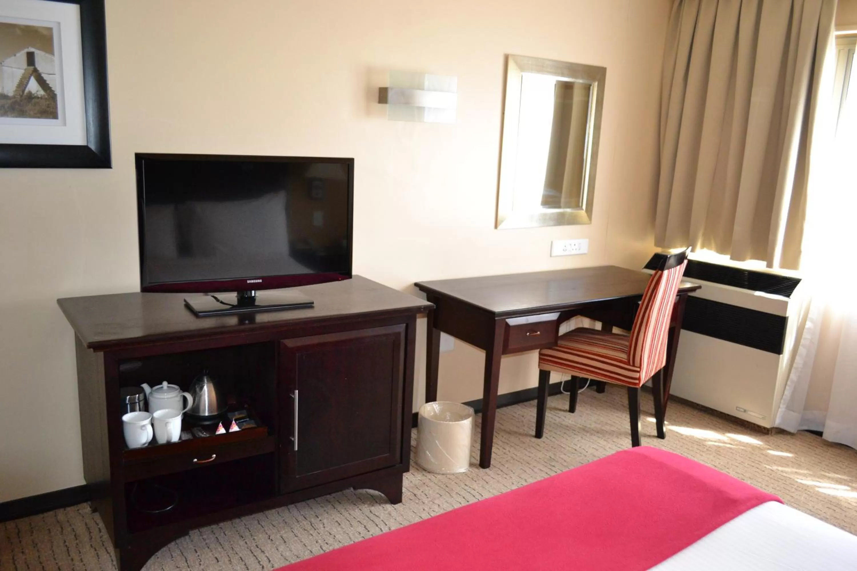 TV and multimedia, Bed in Southern Sun Pretoria