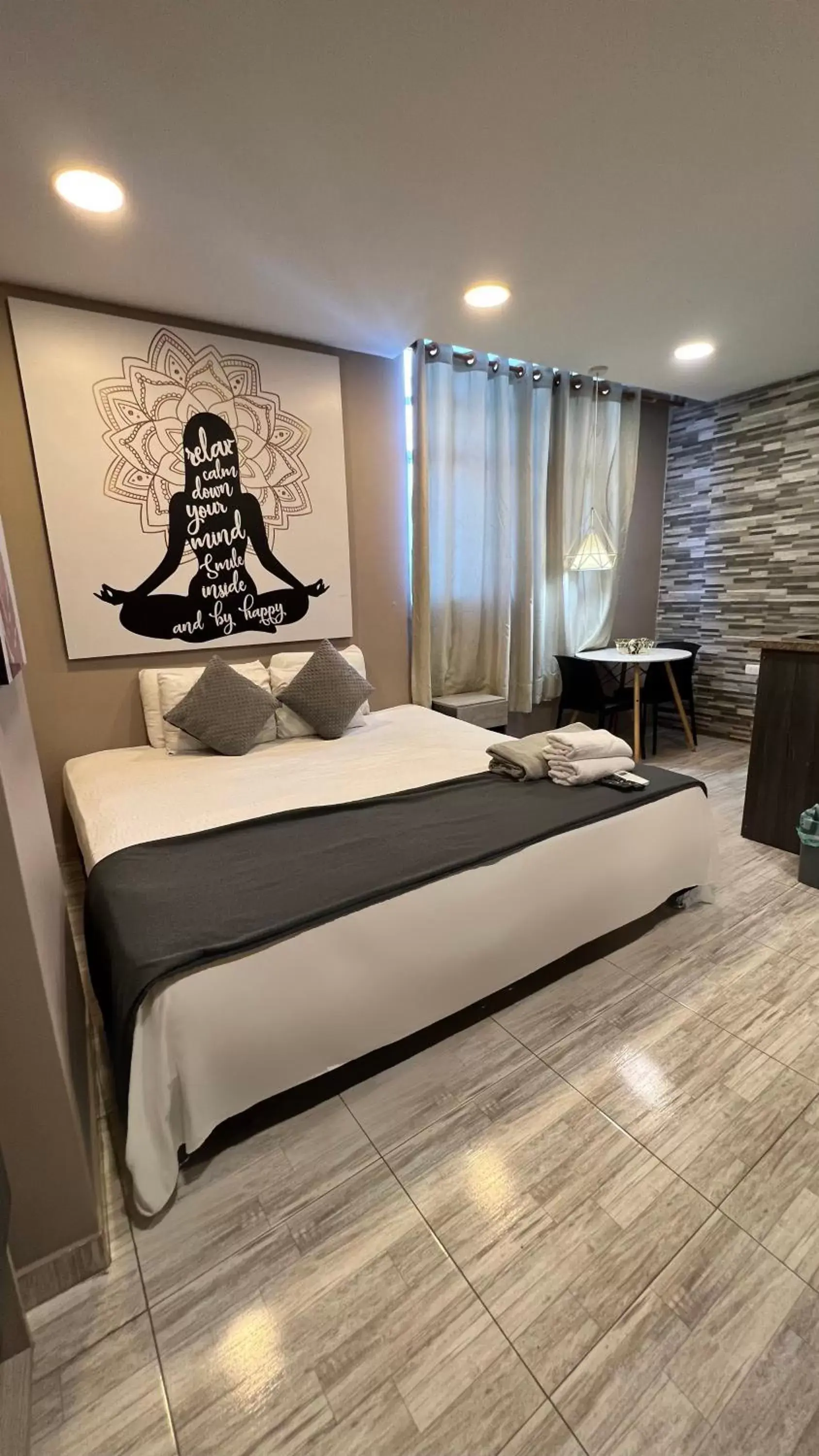 Double Room with Kitchenette in Bahia 79 Apartasuites Cerca al Centro Double Room with Kitchenette in Bahia 79 Apartasuites Cerca al Centro