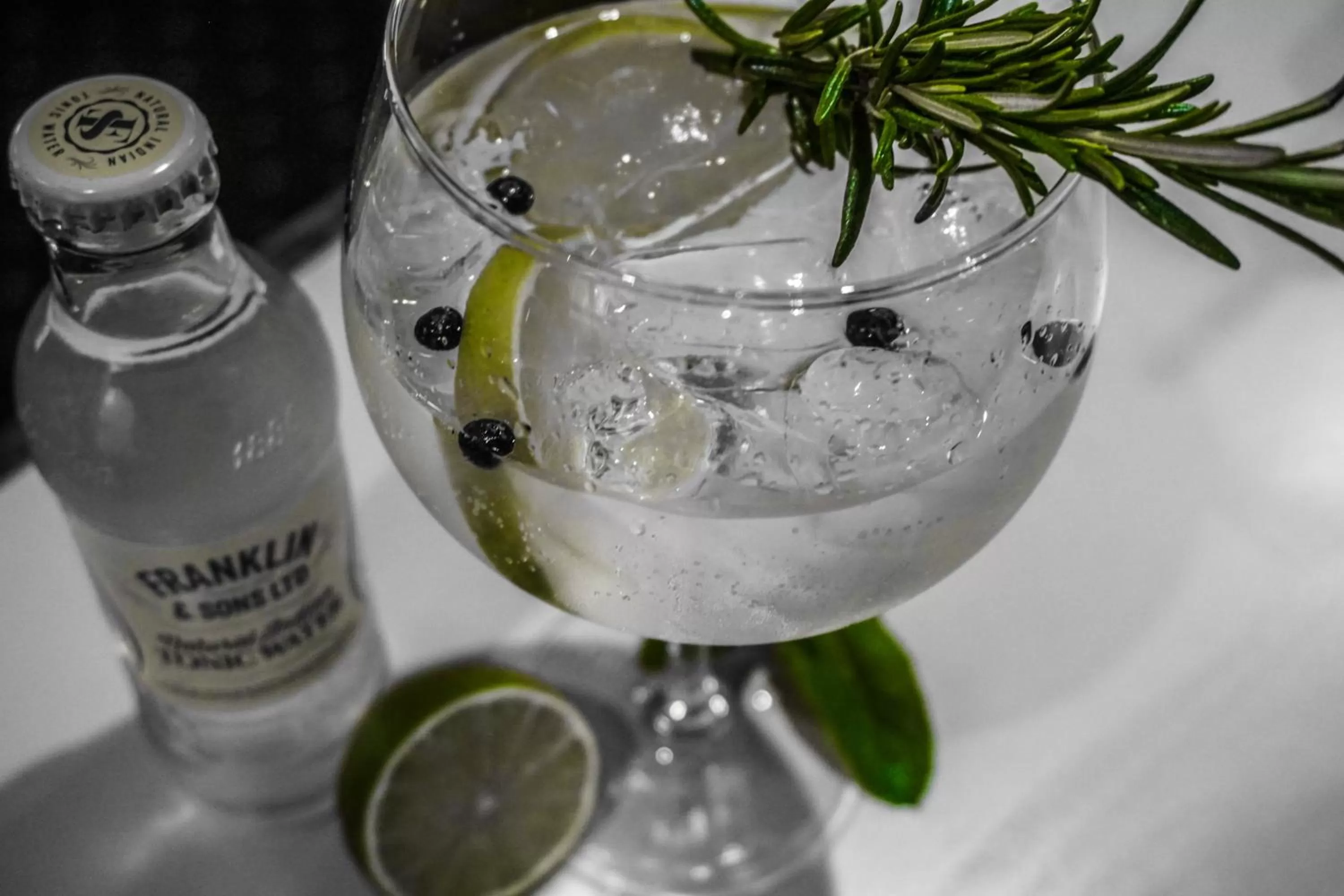 Lounge or bar in Manor House Hotel, Cockermouth