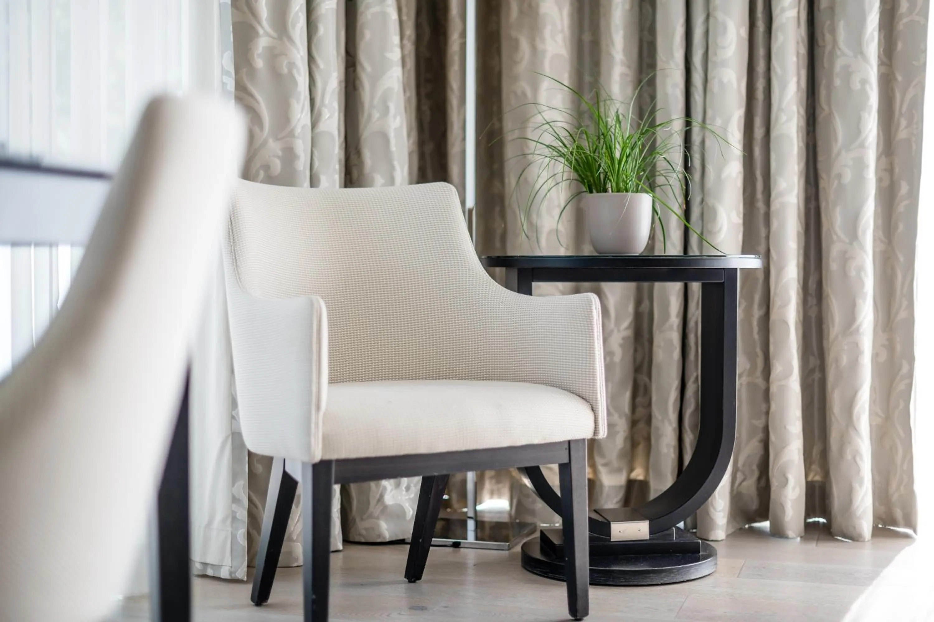 Bedroom in Hostellerie Le Petit Manoir