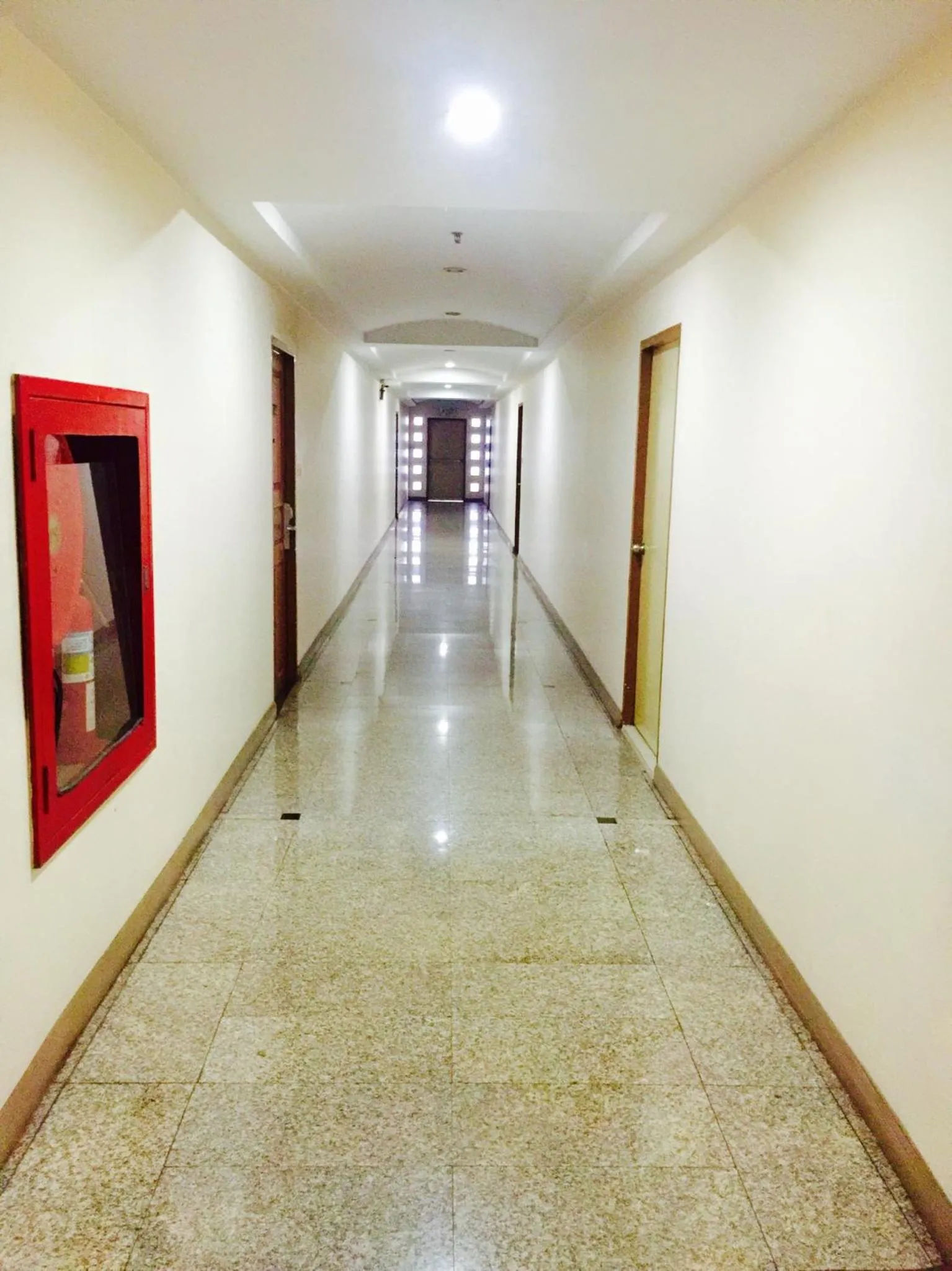 Property building in Mall Suites Hotel