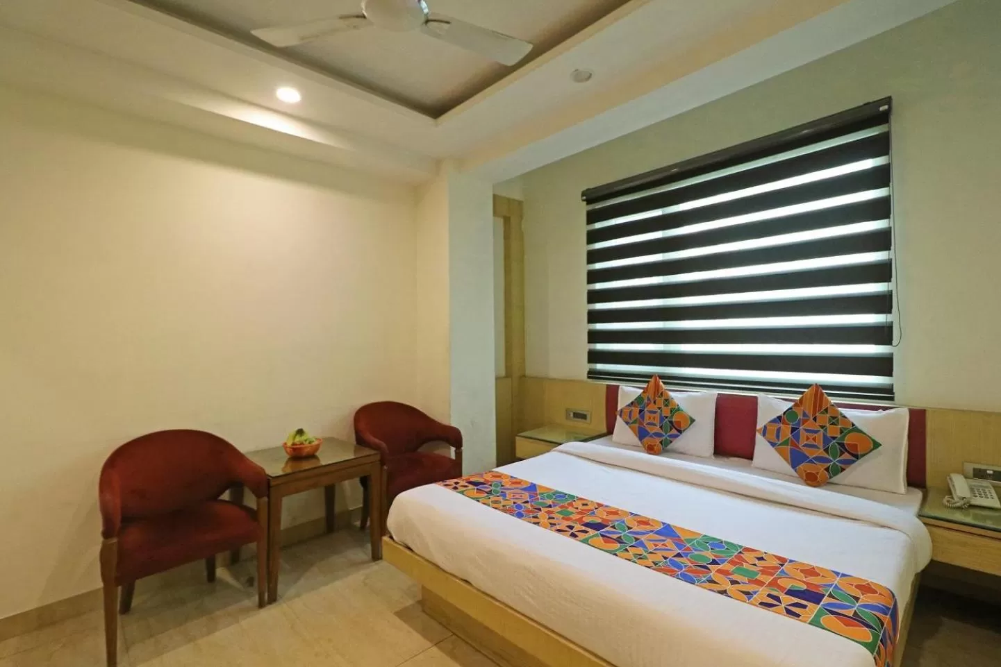 Bed in The Hotel Mohit -5 Minutes Walk From New Delhi Railway Station - Paharganj