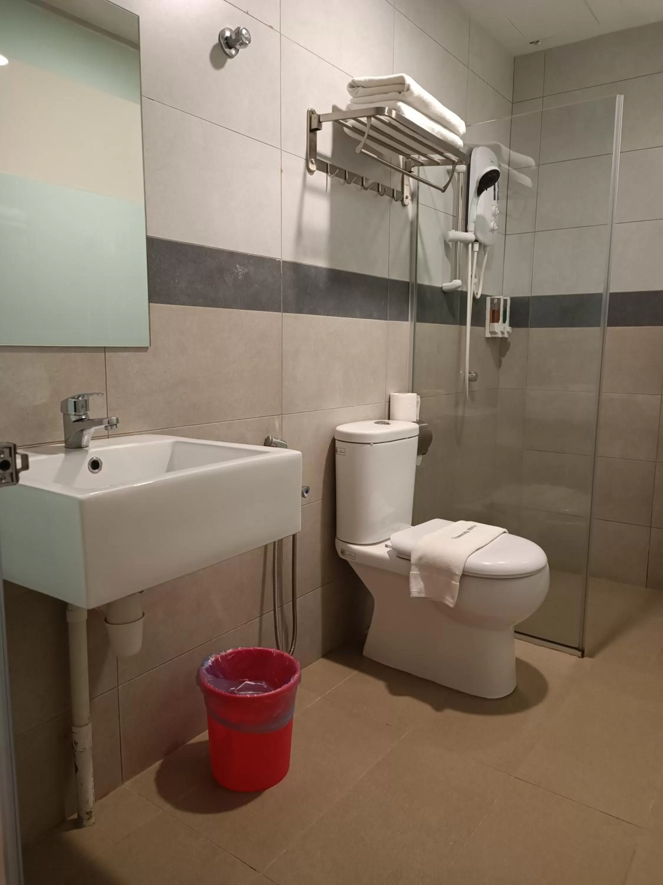 Bathroom in Greencity Hotel