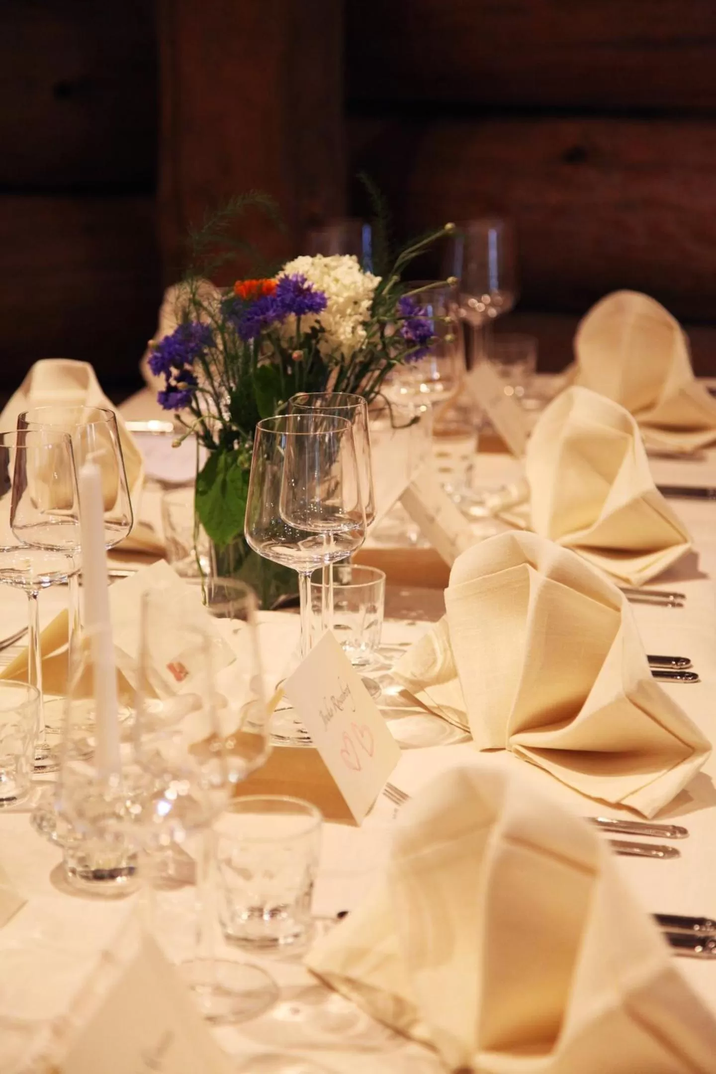 Restaurant/Places to Eat in Saimaanranta Resort by Anttolanhovi