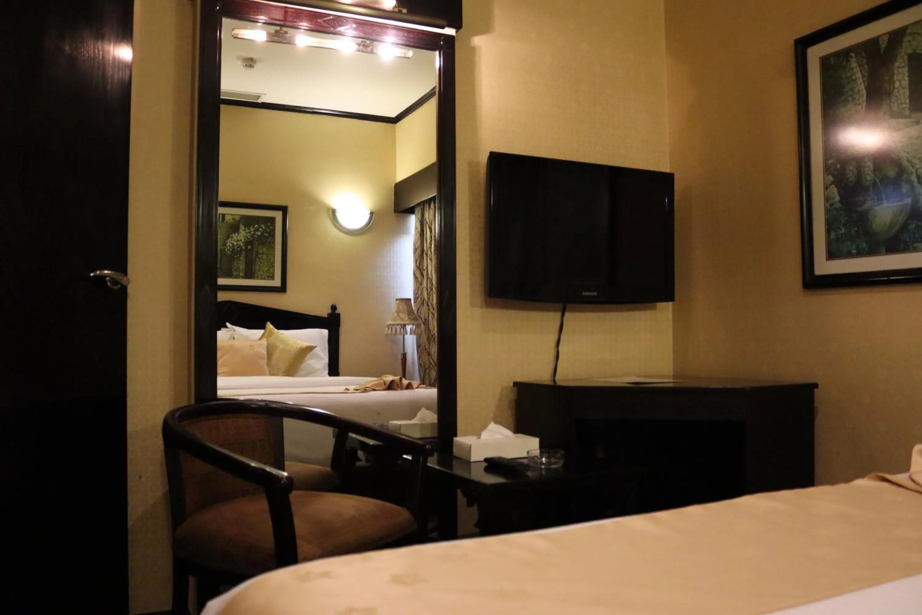 TV and multimedia, Bed in GSS Palace Hotel