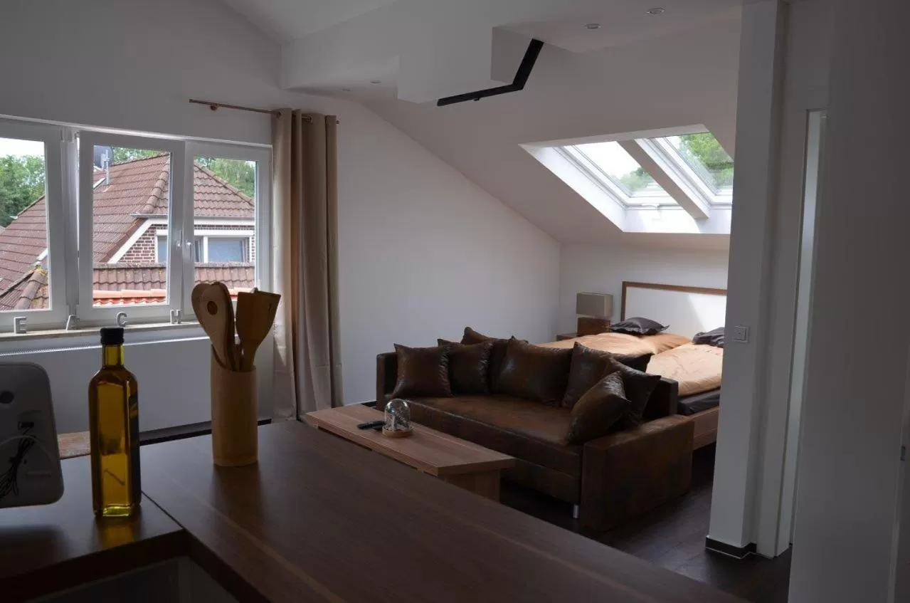 Photo of the whole room in Seaside-Townhouse