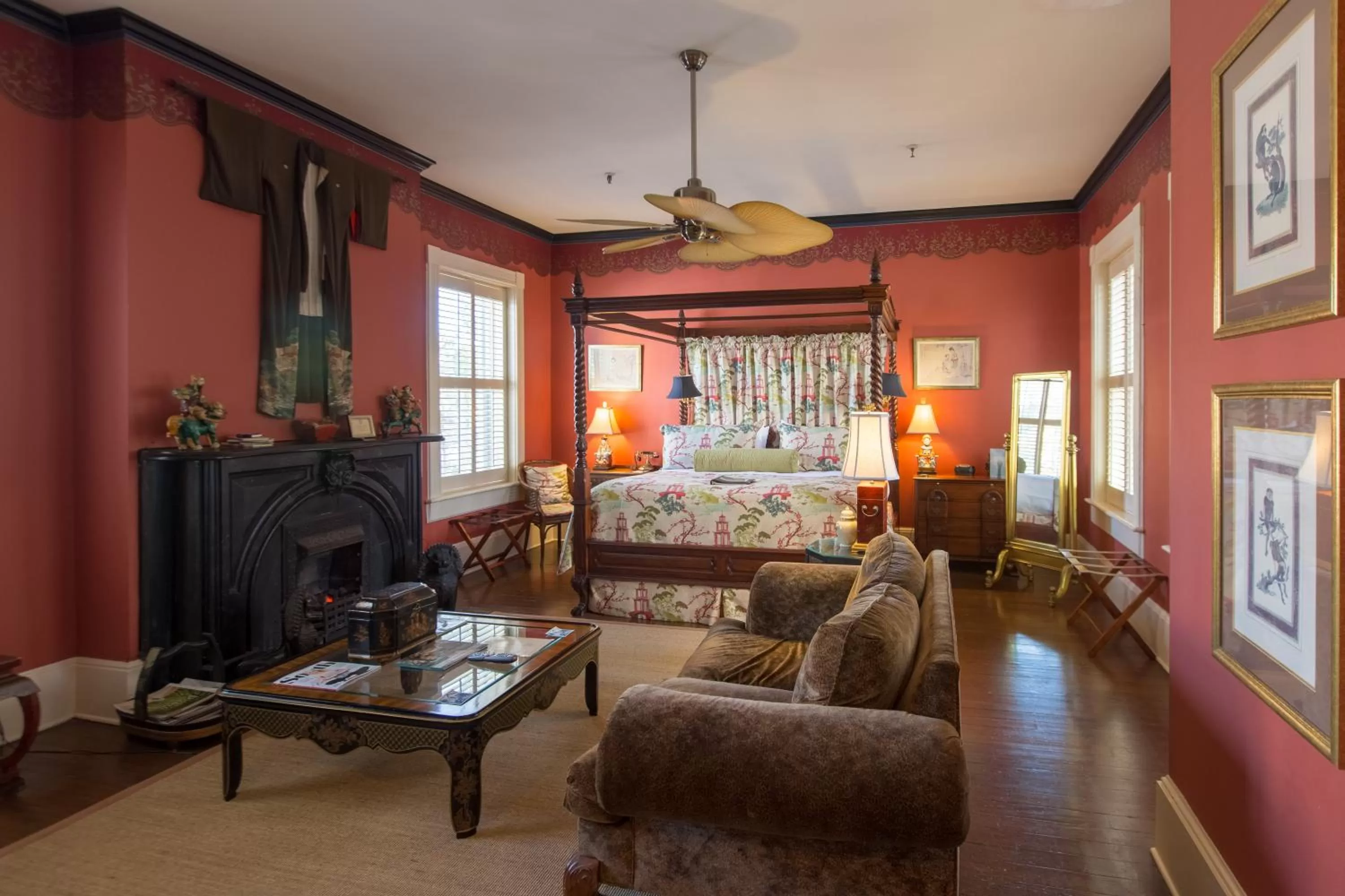 Seating Area in Ballastone Inn