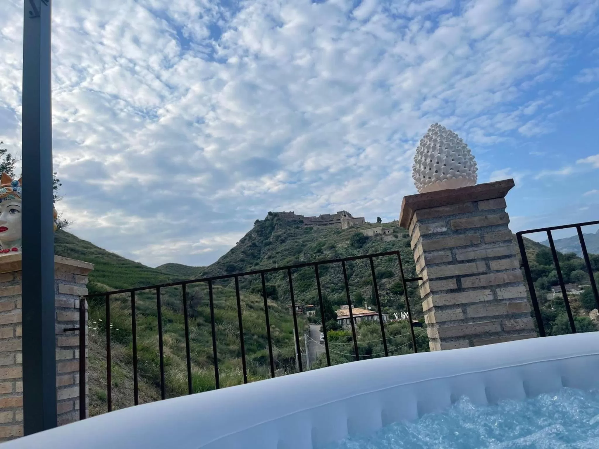 Natural landscape, Swimming Pool in Bed and Relax-Il Maniero