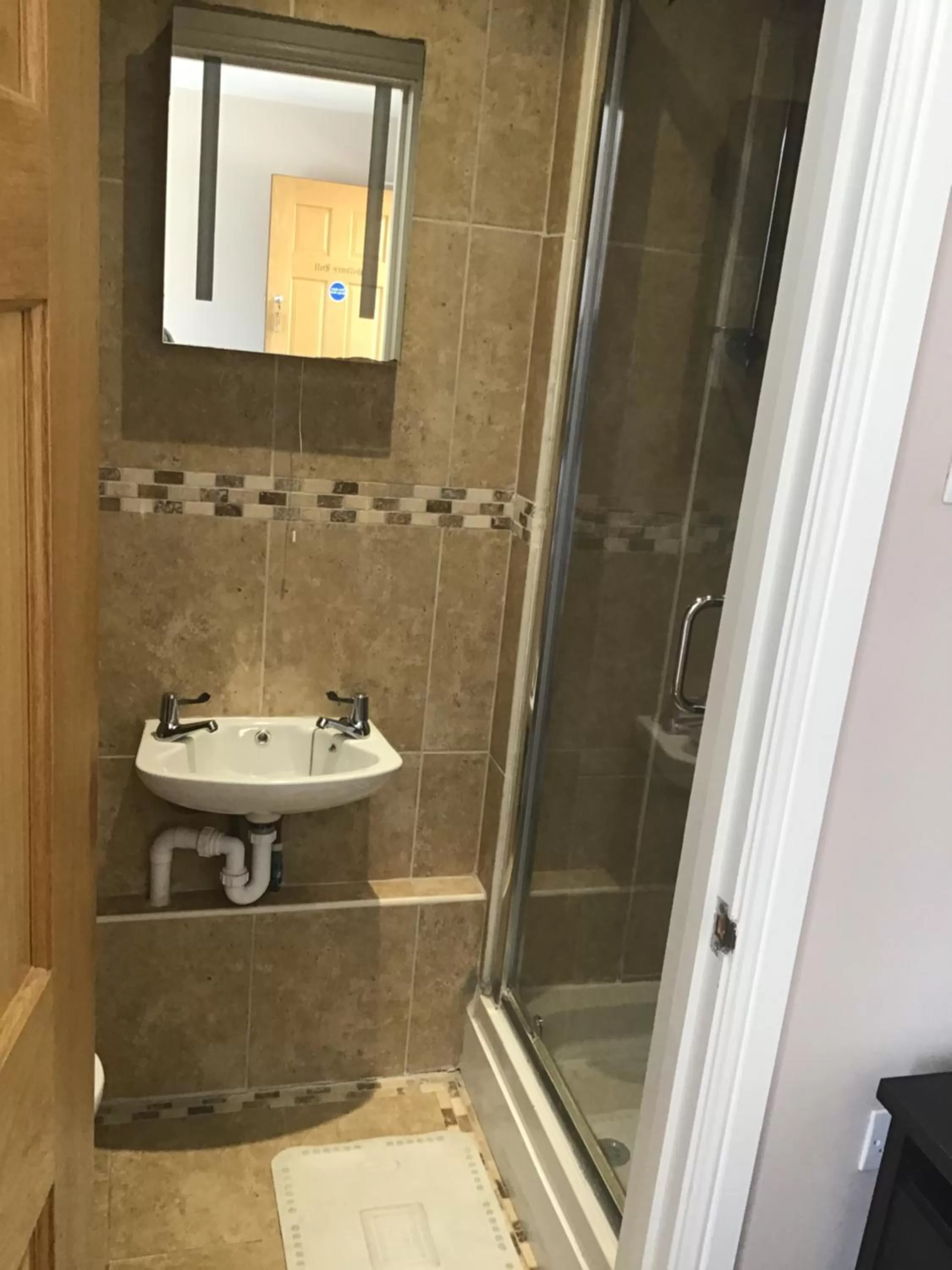 Bathroom in B&B Dorwyn Manor