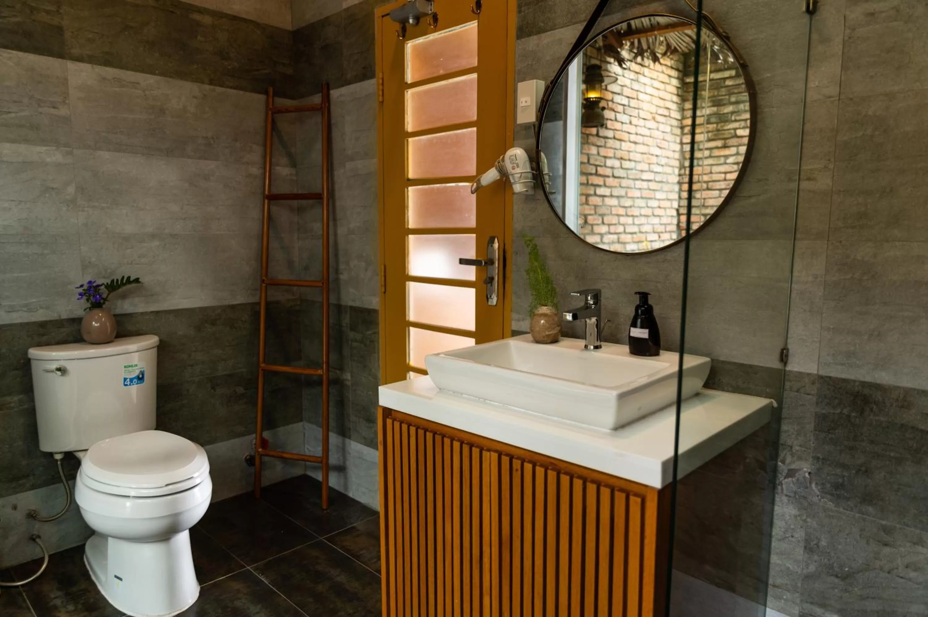 Bathroom in Binh Minh Eco Lodge