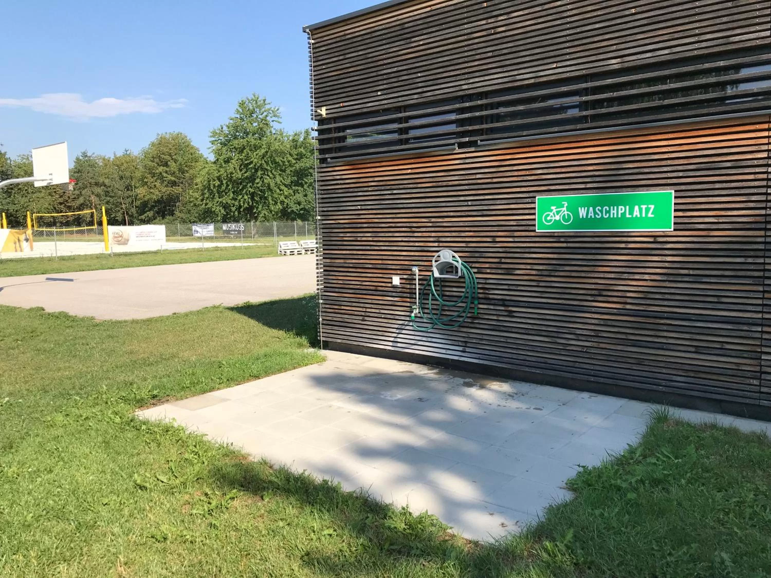 Property building in Gasthof Maxlhaid