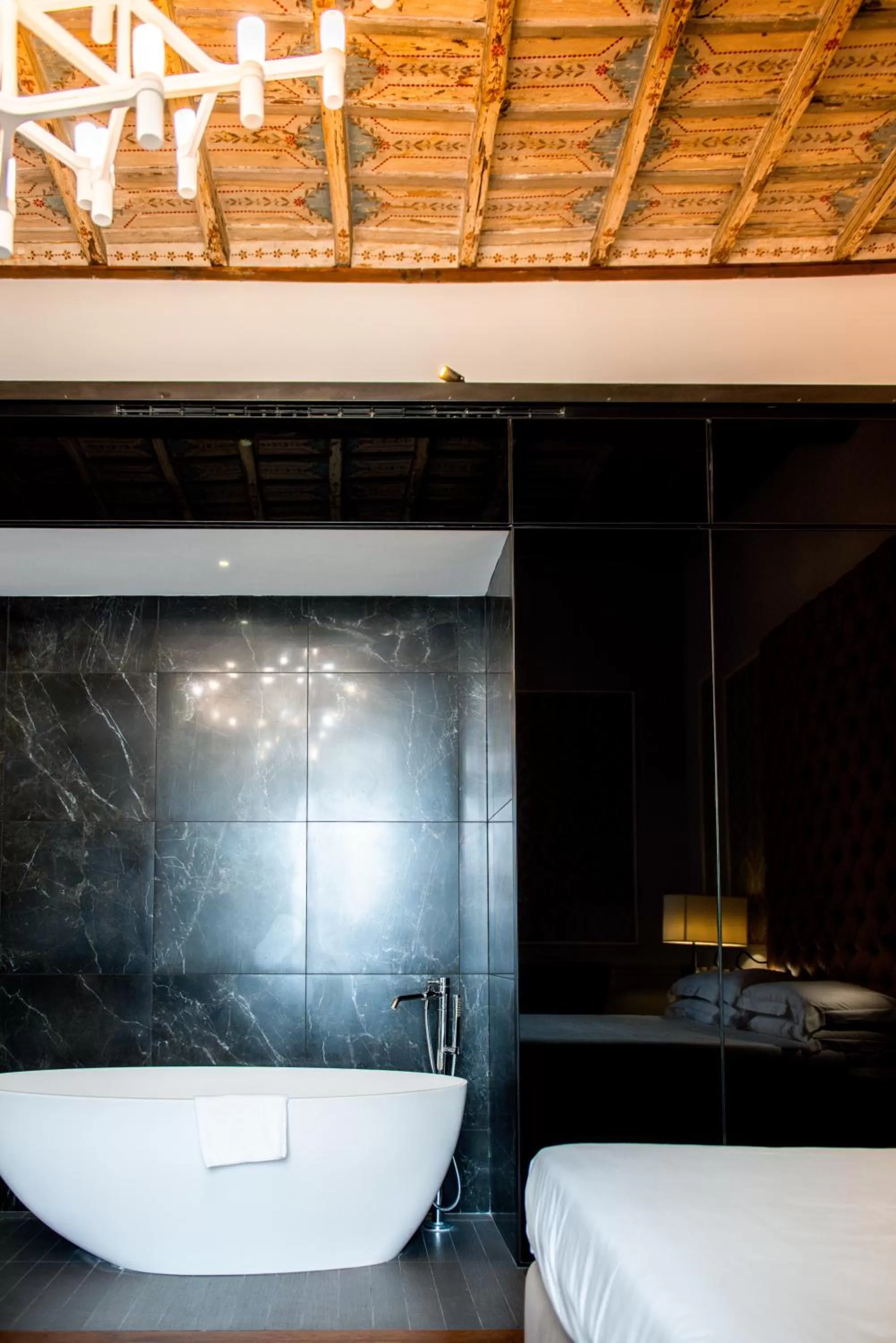 Decorative detail, Bed in Boutique Centrale Palace Hotel