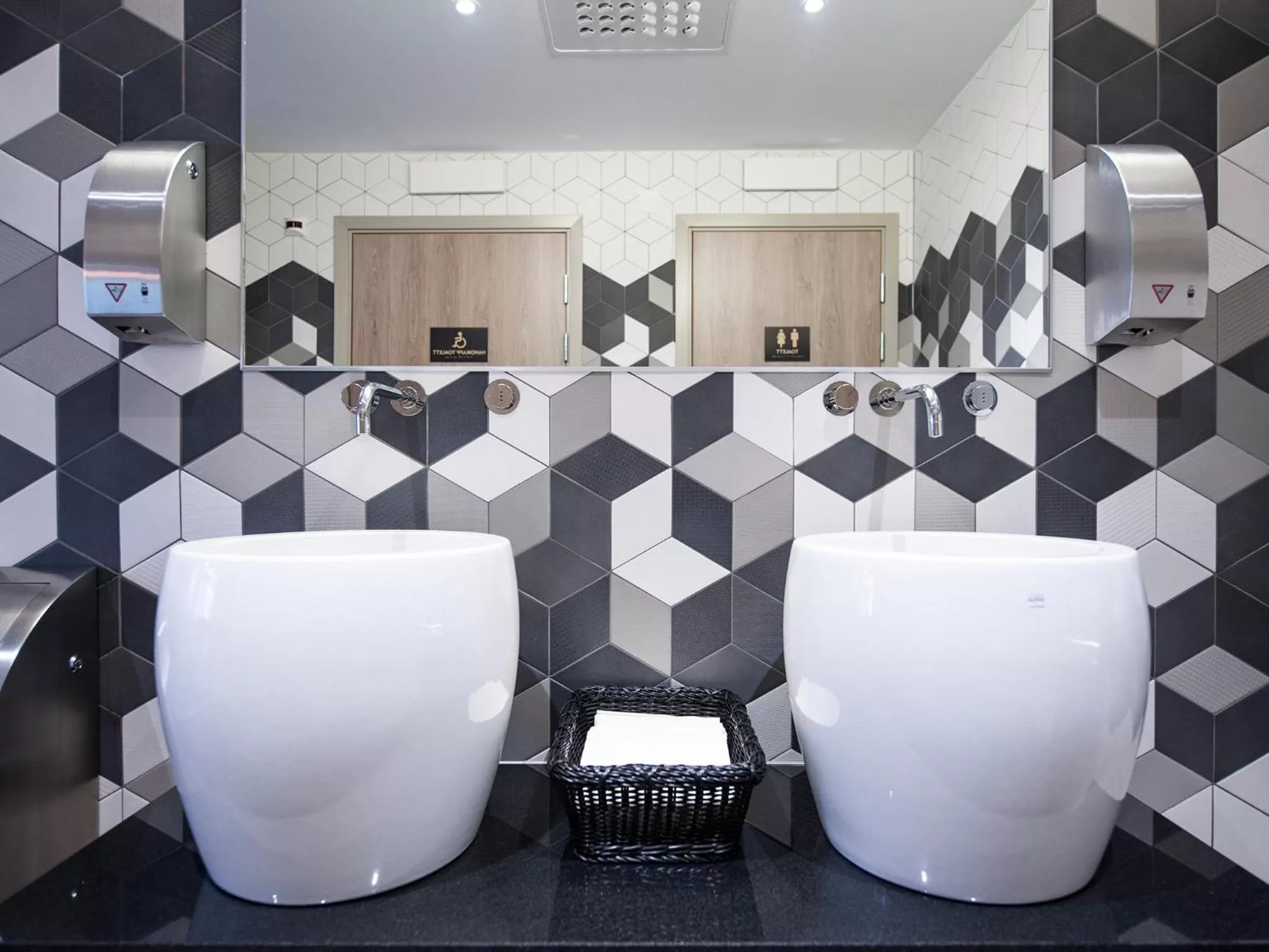 Bathroom in Motel L Hammarby Sjöstad