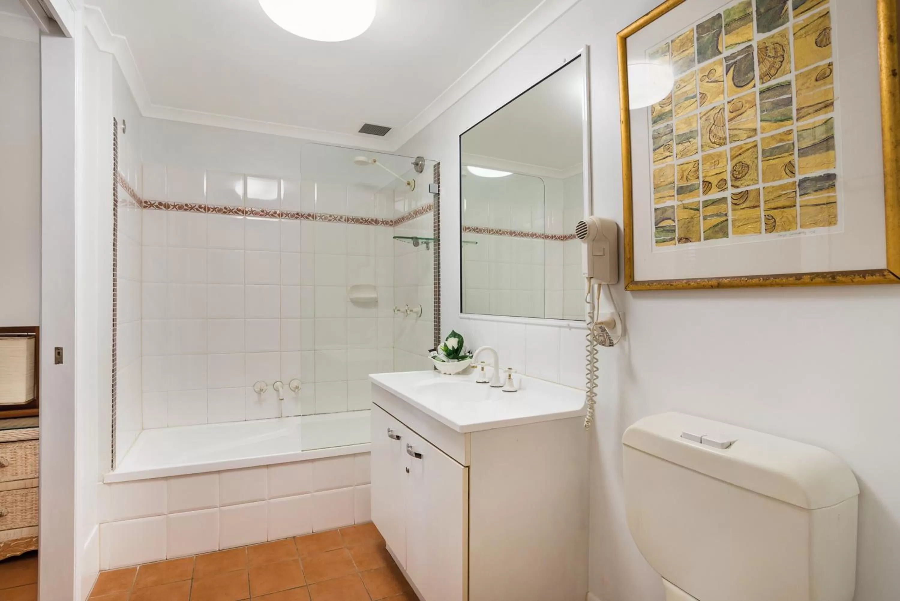 Bathroom in The York Beachfront Holiday Apartments