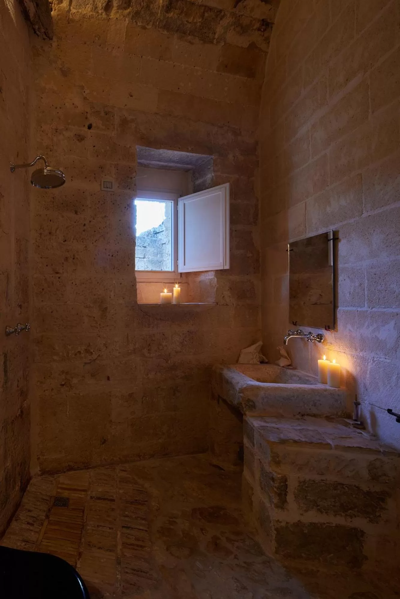 Bathroom in Sextantio Le Grotte Della Civita