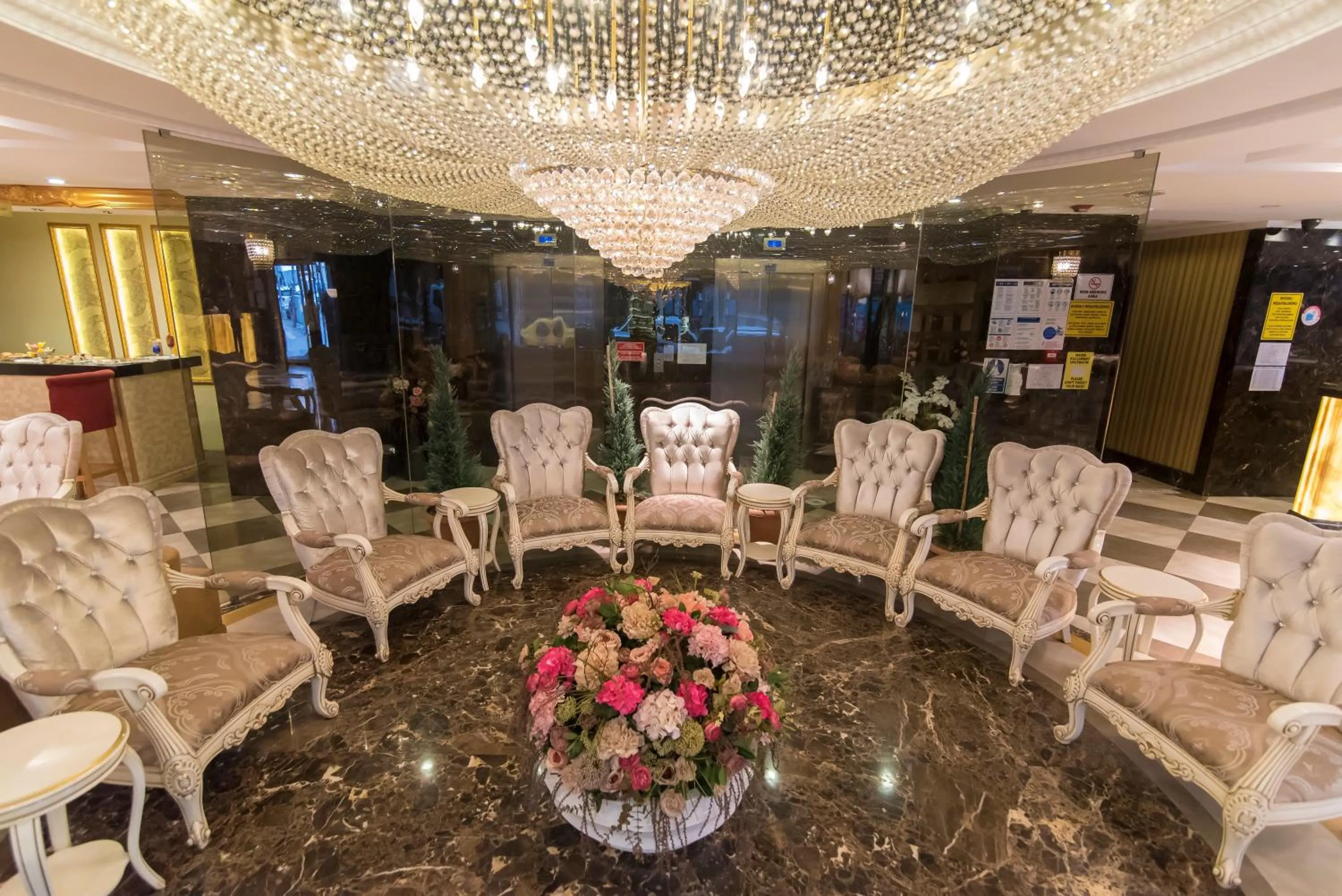 Lobby or reception in MidMar Deluxe Hotel