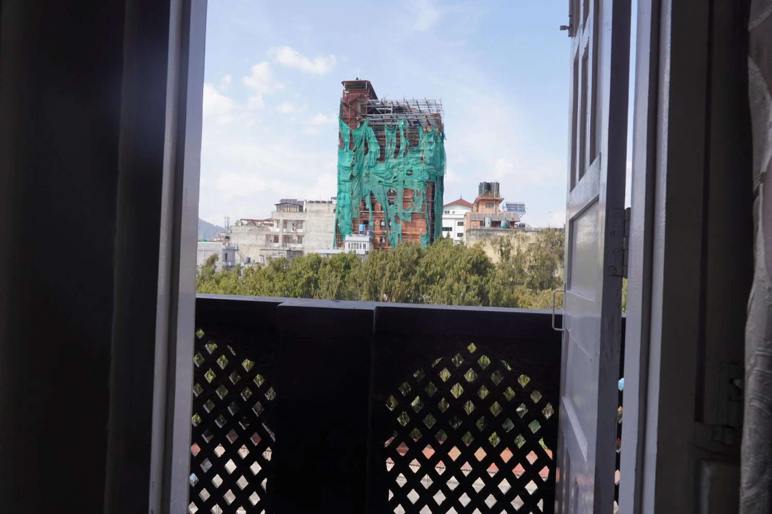 City view in Hotel Travelers Home