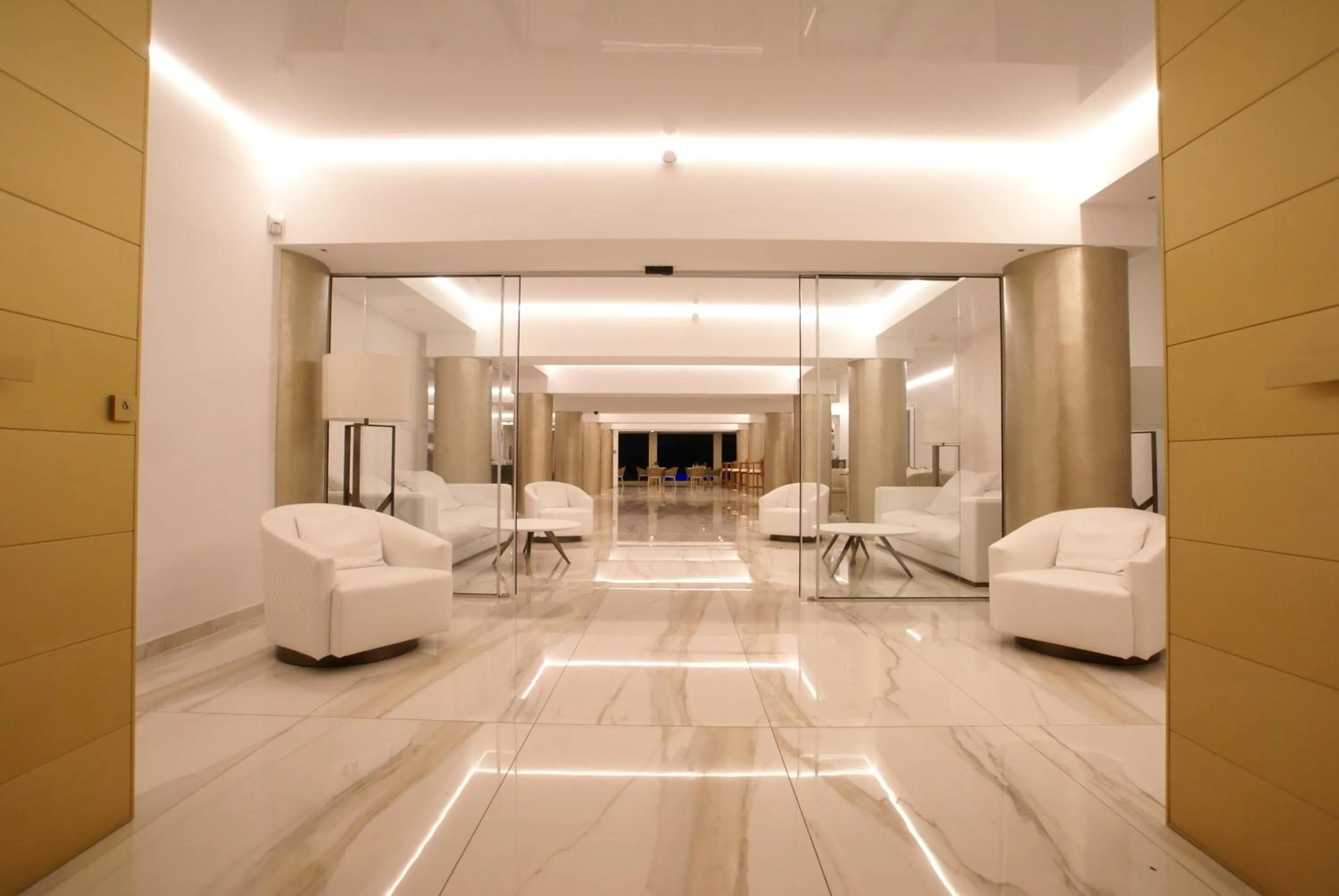 Facade/entrance in Dionysos Luxury Hotel Mykonos