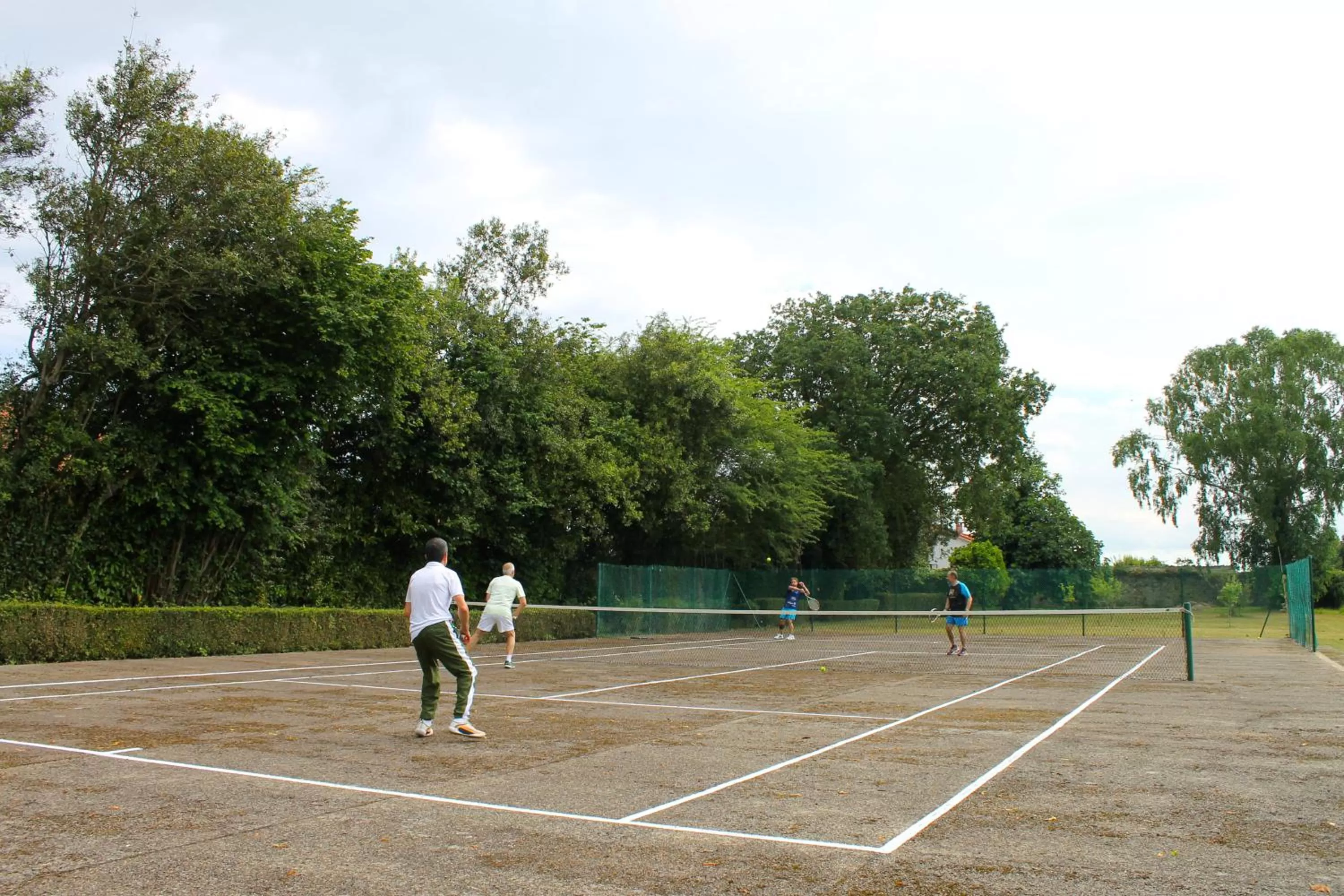 Tennis court in HOTEL BOUTIQUE VILLA DEL MARQUÉS