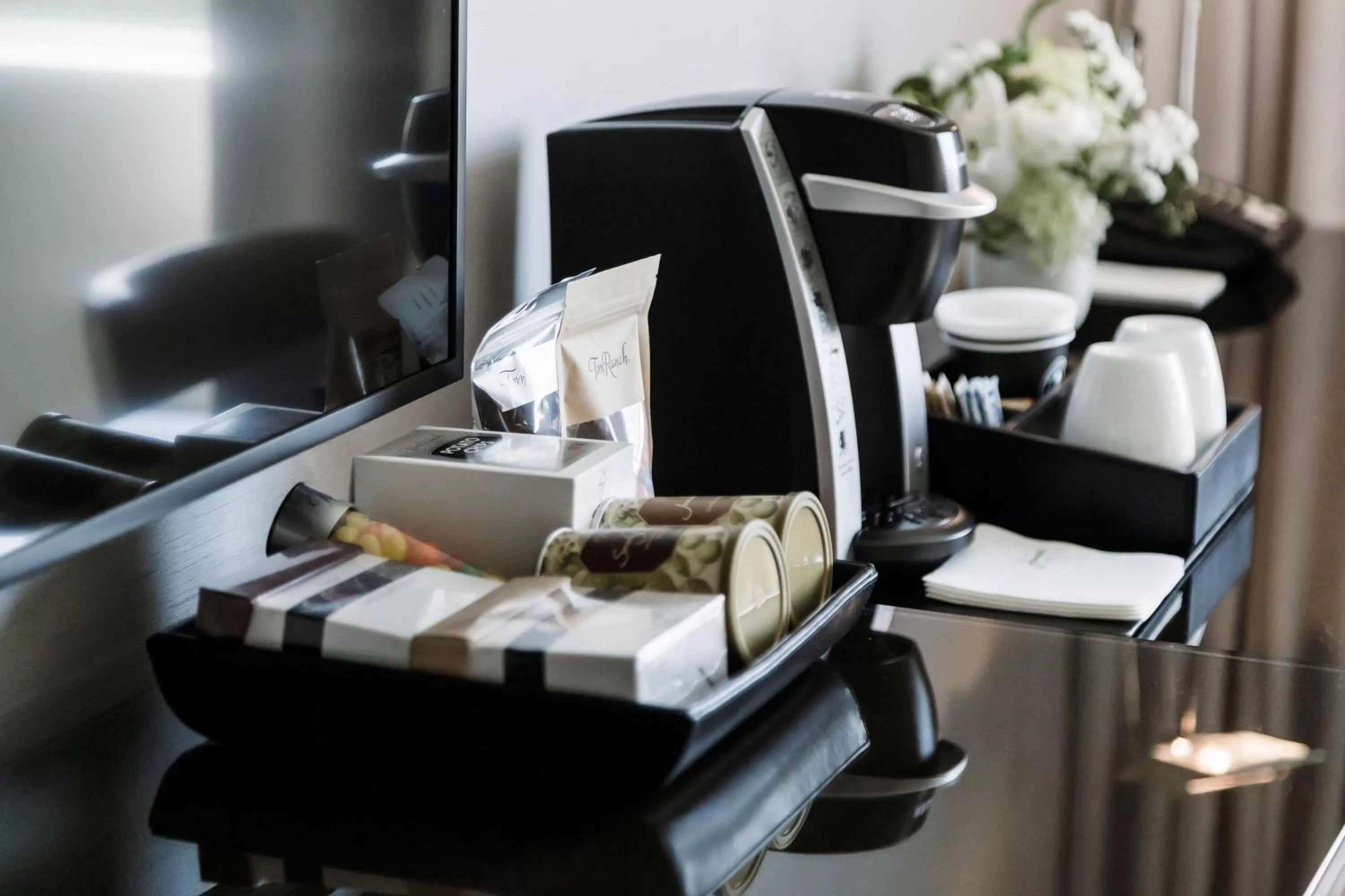 Coffee/tea facilities in The James Hotel
