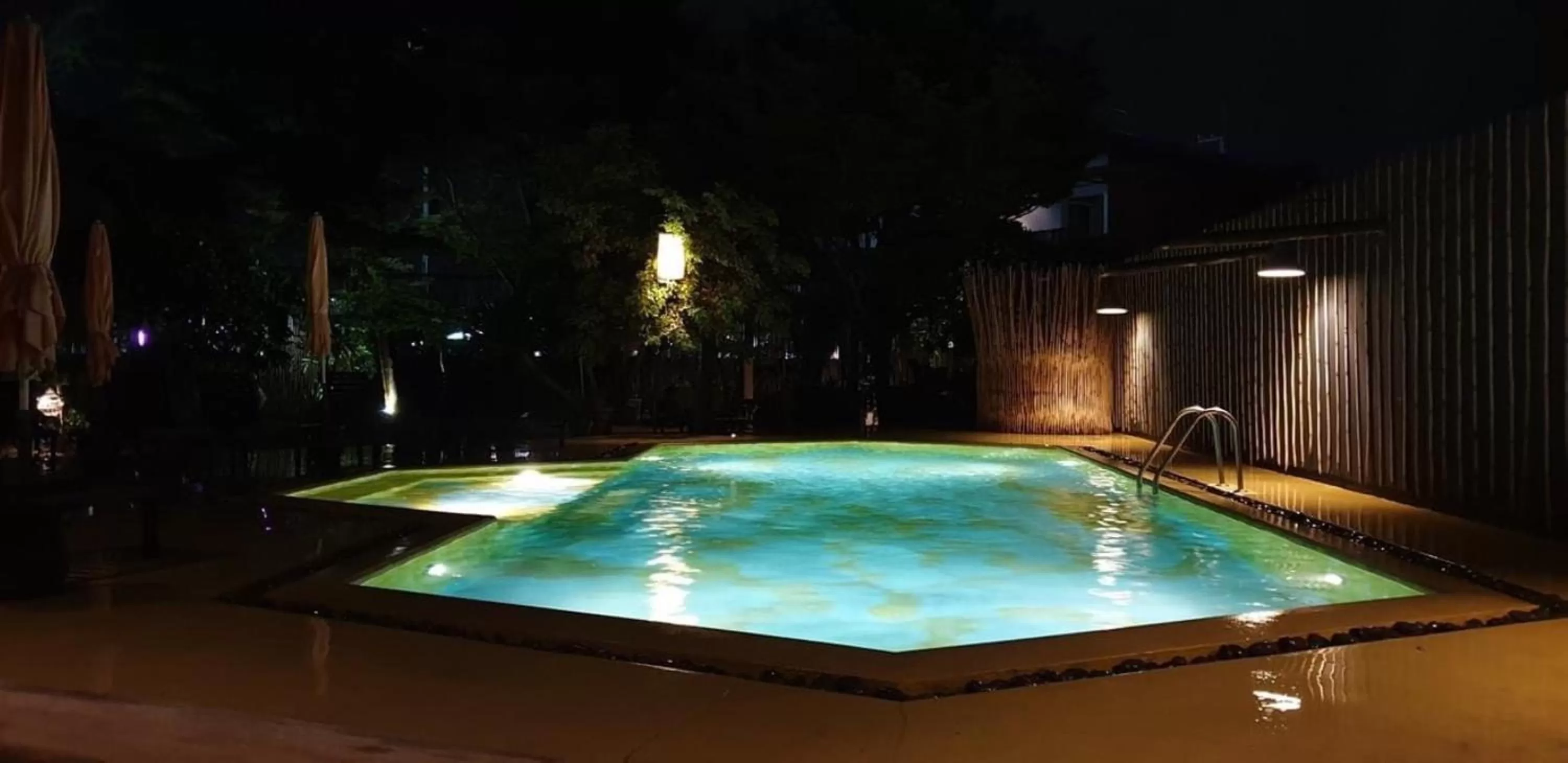 Swimming Pool in Amara Resort Hua Hin