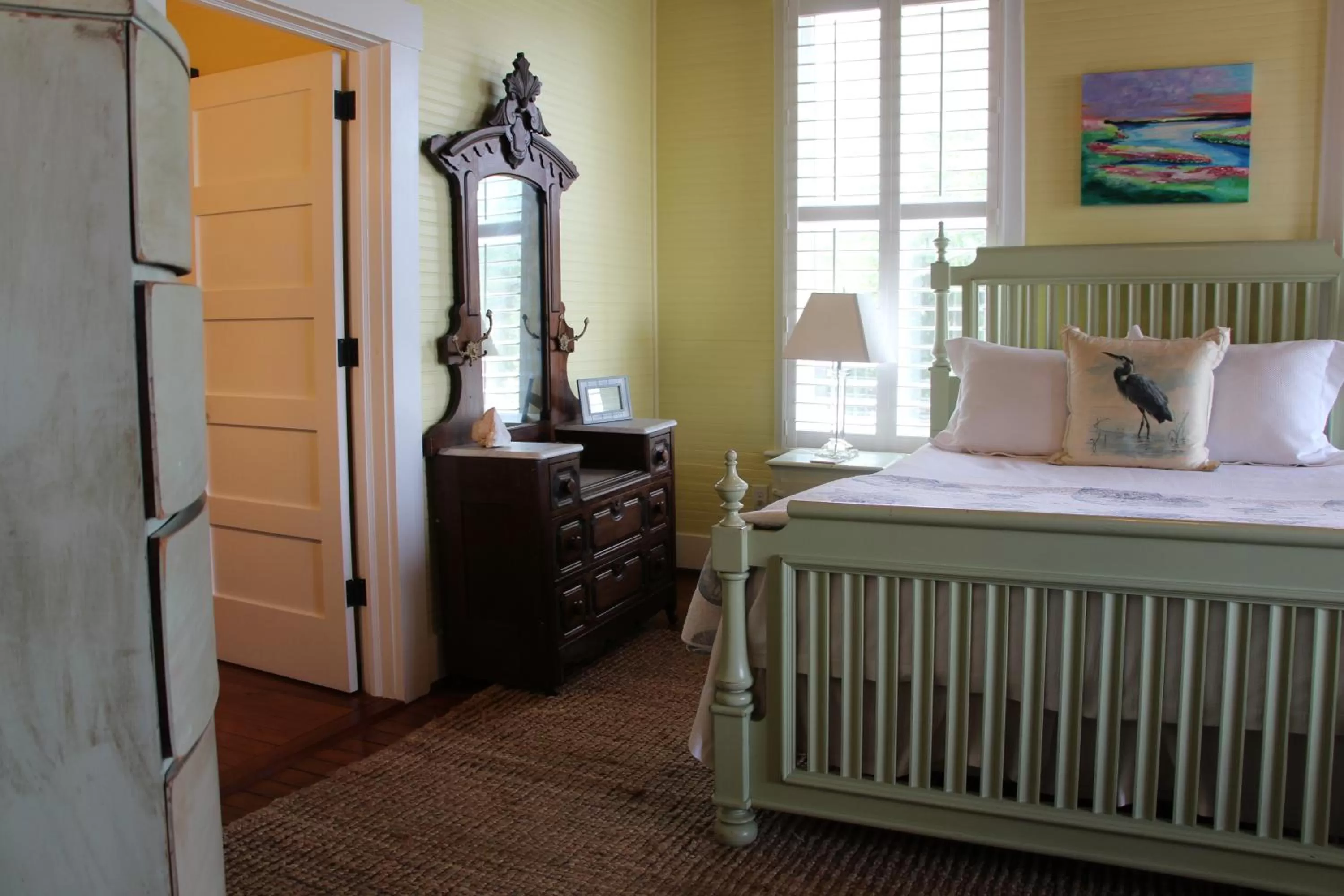 Bed in Beachview Inn and Spa