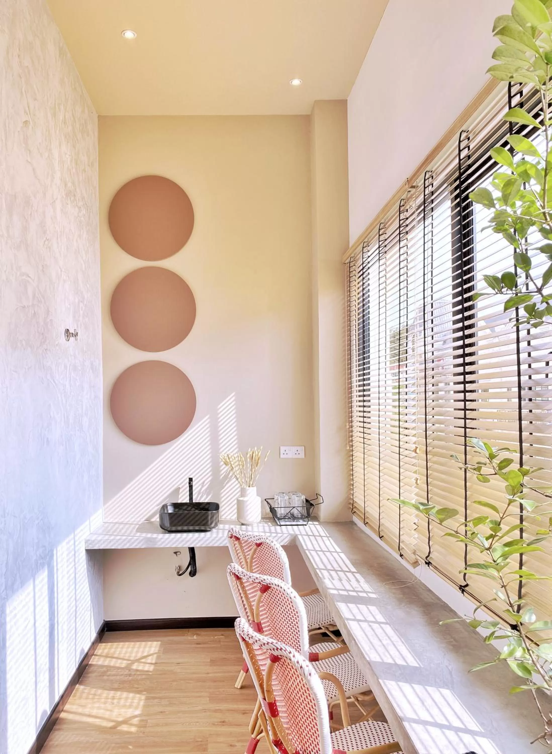 Seating area in One Heritage Hotel