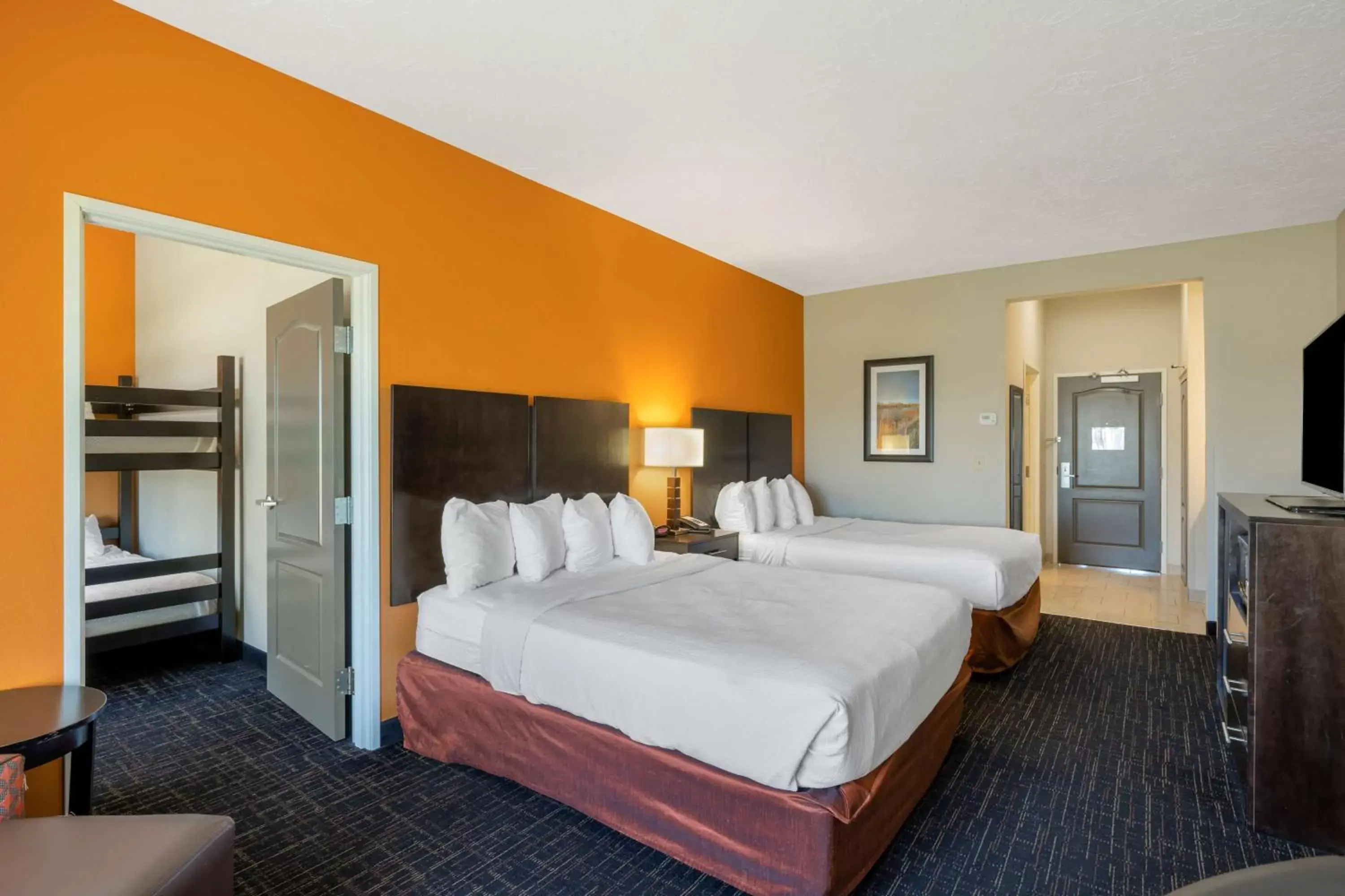 Queen Room with Two Queen Beds and Bunk Beds - Non-Smoking in Best Western Plus North Platte Inn & Suites Queen Room with Two Queen Beds and Bunk Beds - Non-Smoking in Best Western Plus North Platte Inn & Suites