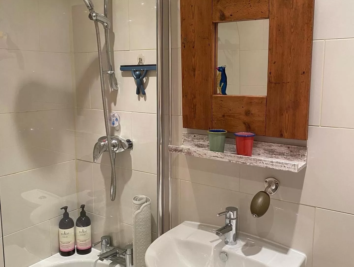 Shower, Bathroom in North View B&B