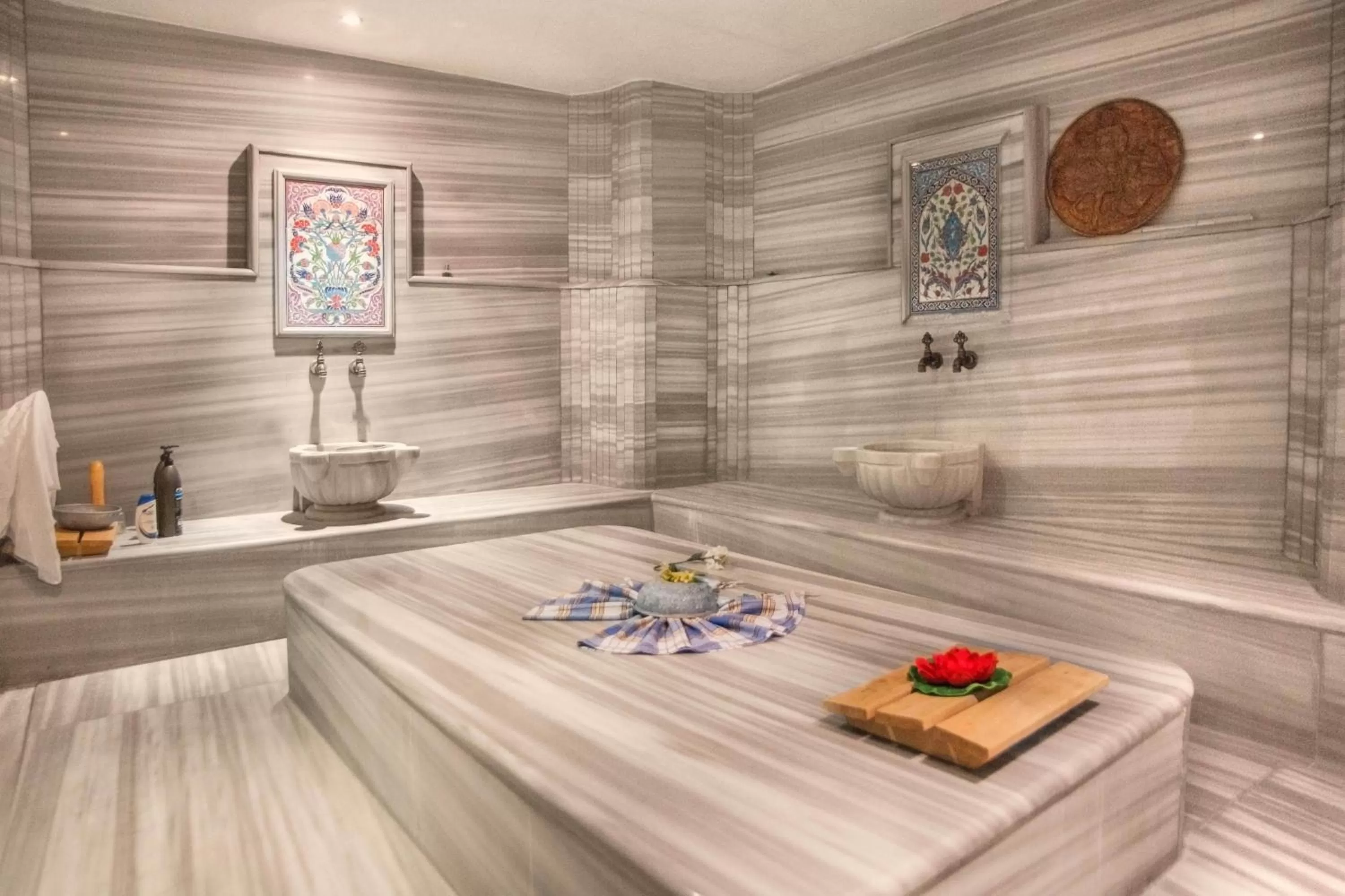 Spa and wellness centre/facilities in Best Western Empire Palace Hotel & Spa