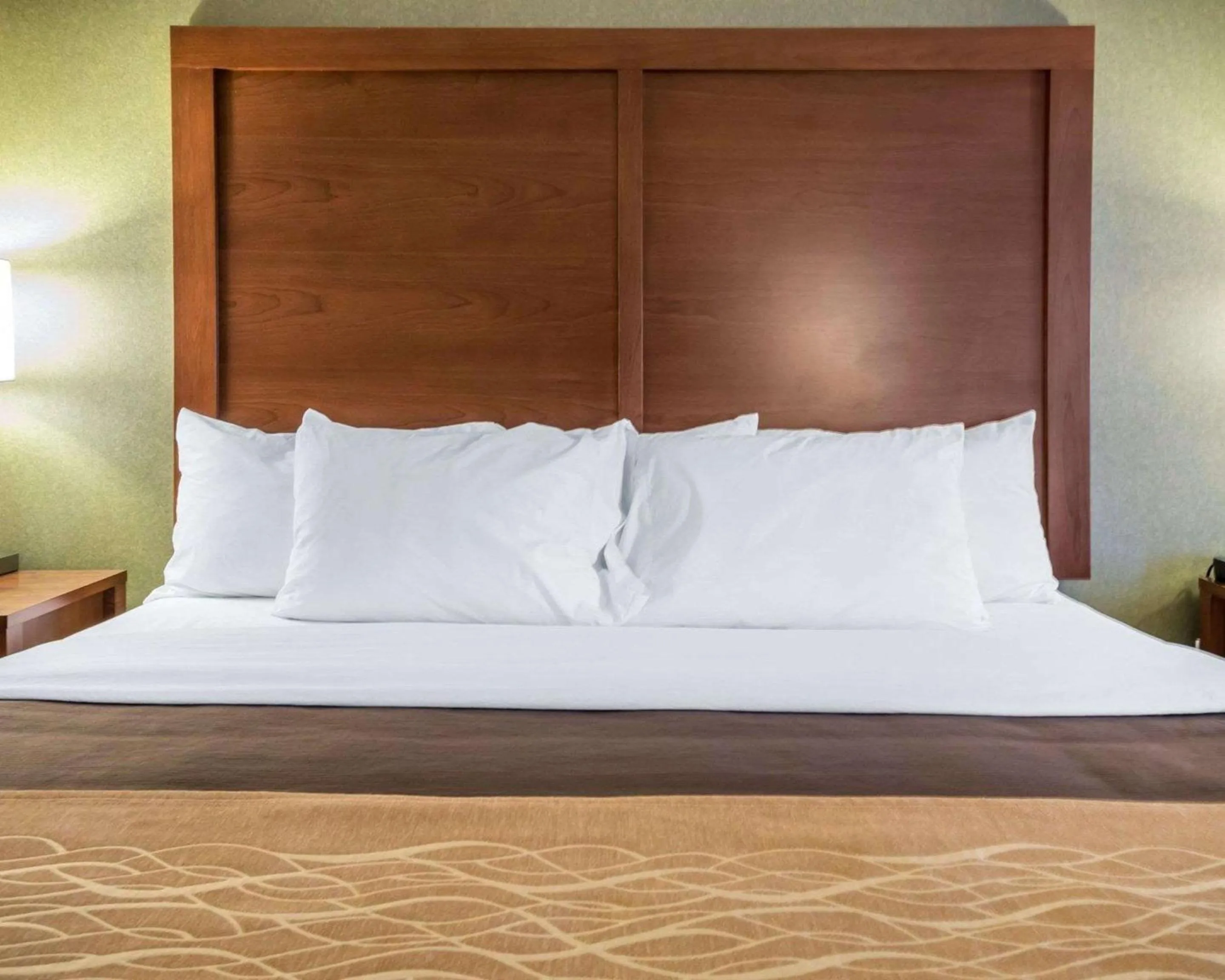 Photo of the whole room in Comfort Inn Winchester