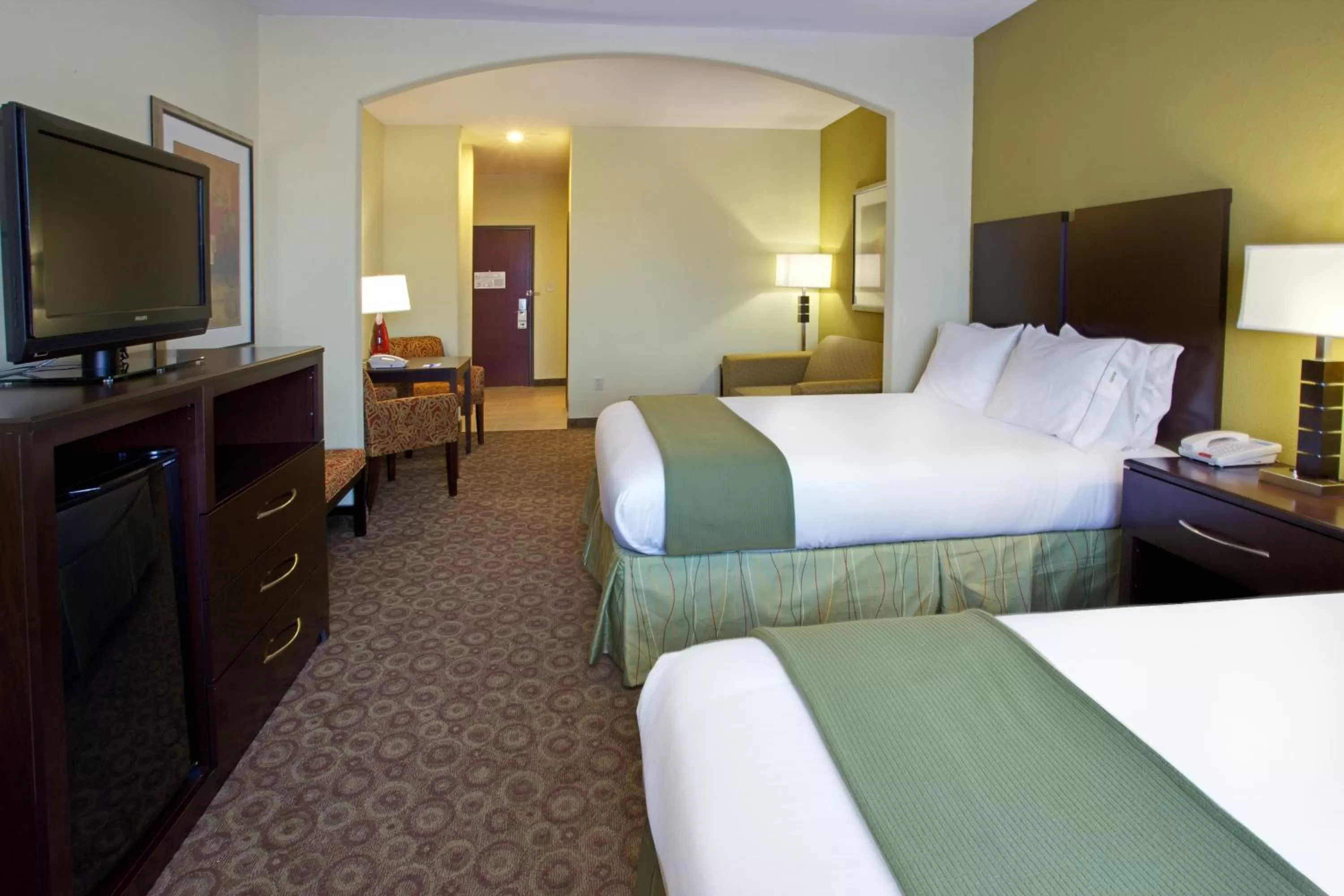 Photo of the whole room, Bed in Holiday Inn Express Hotel & Suites Waller by IHG
