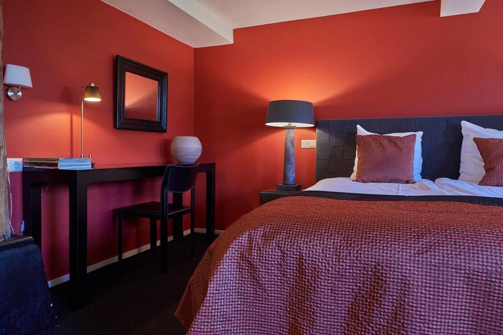 Decorative detail, Bed in Boutique B&B Hoeve de Haar