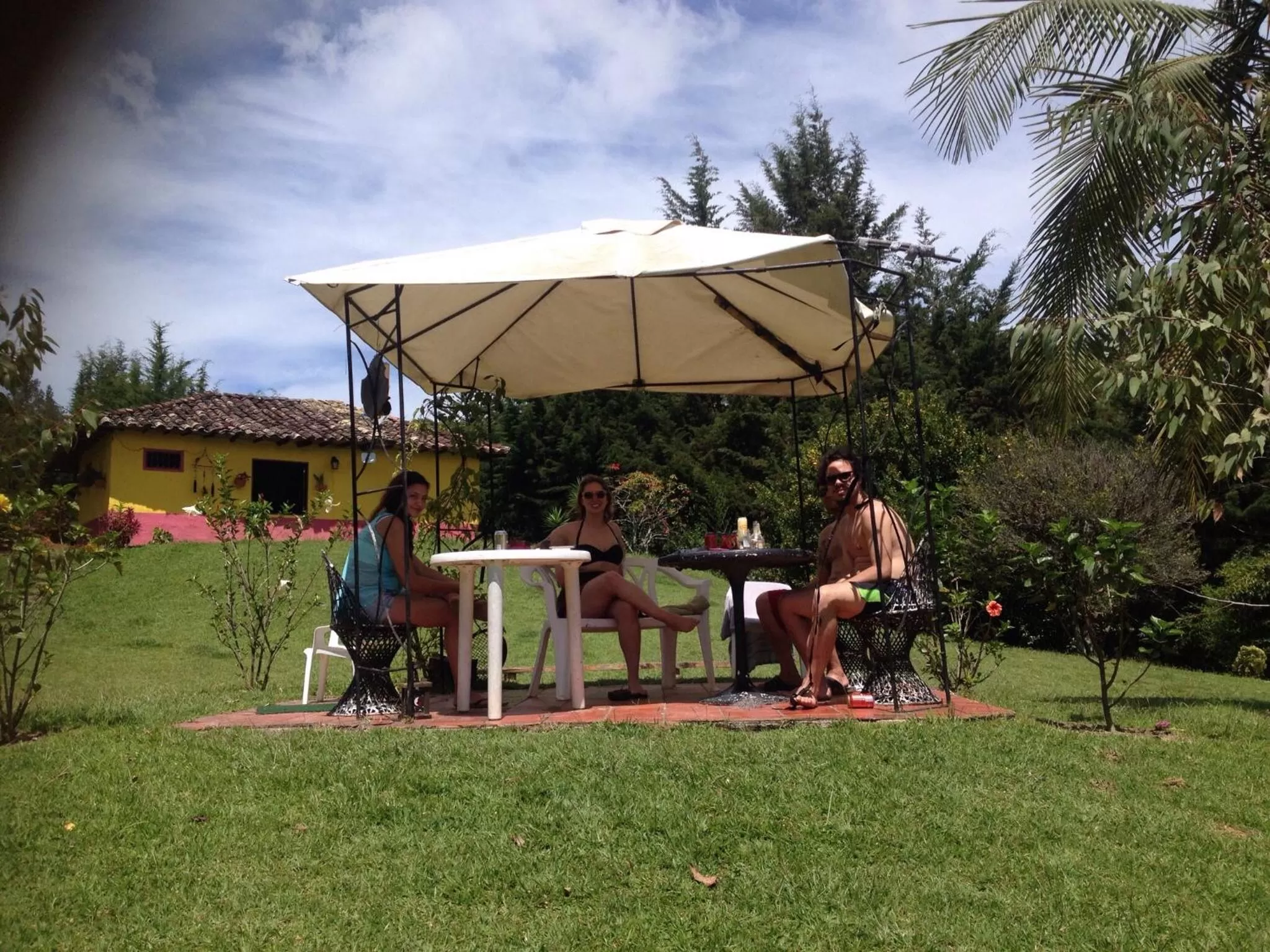 People in Casa finca típica the lake hotel
