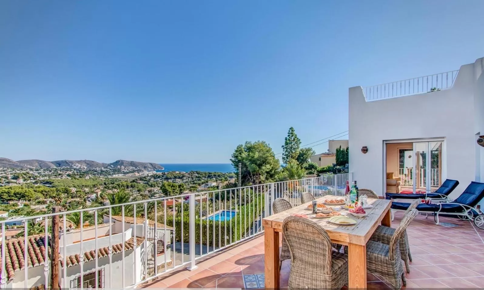 Balcony/Terrace in Villa Beniarres Guest House B&B in Moraira
