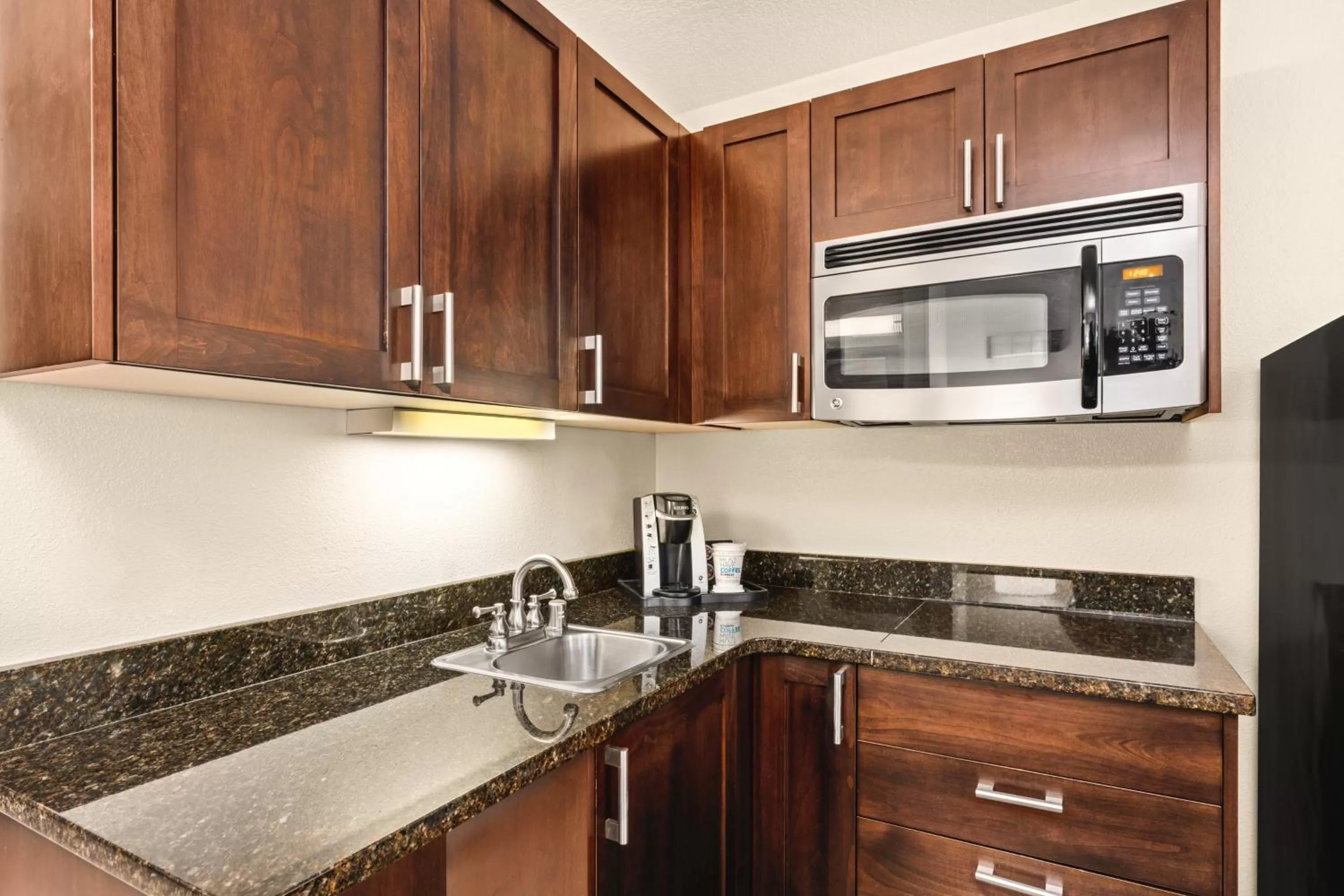 Photo of the whole room in Holiday Inn Express Portland SE - Clackamas Area by IHG